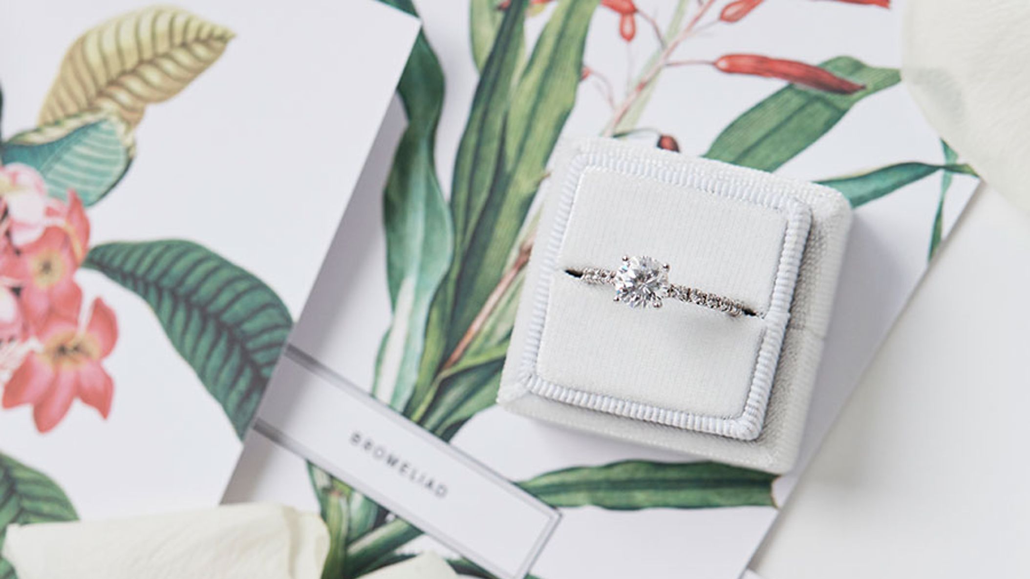 Oregon_Bride/lab-created-diamond-ring.jpg