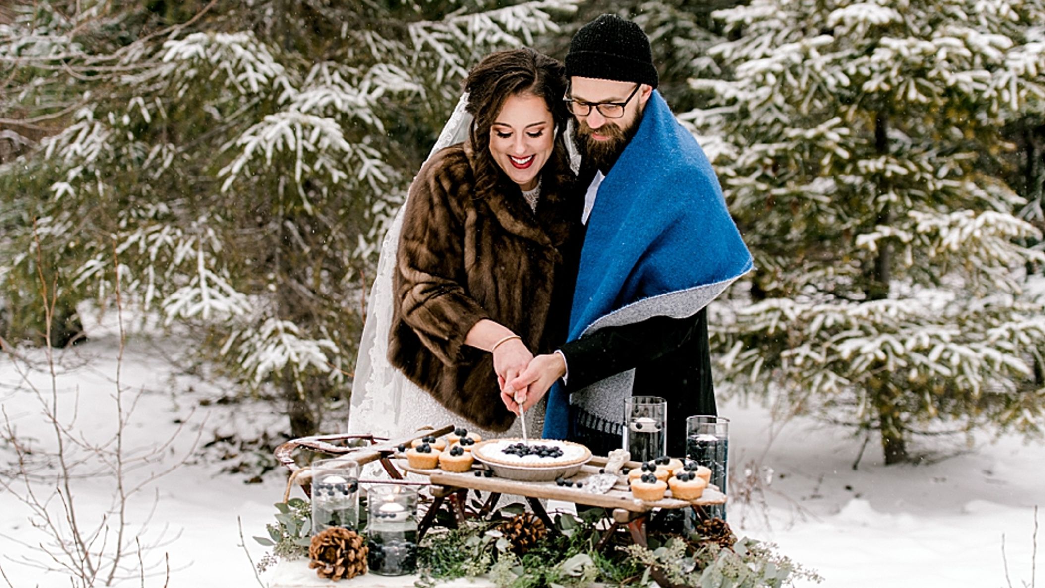 Seattle_Bride/online/realweddings/monique_zach/2019-12-16_0001.jpg
