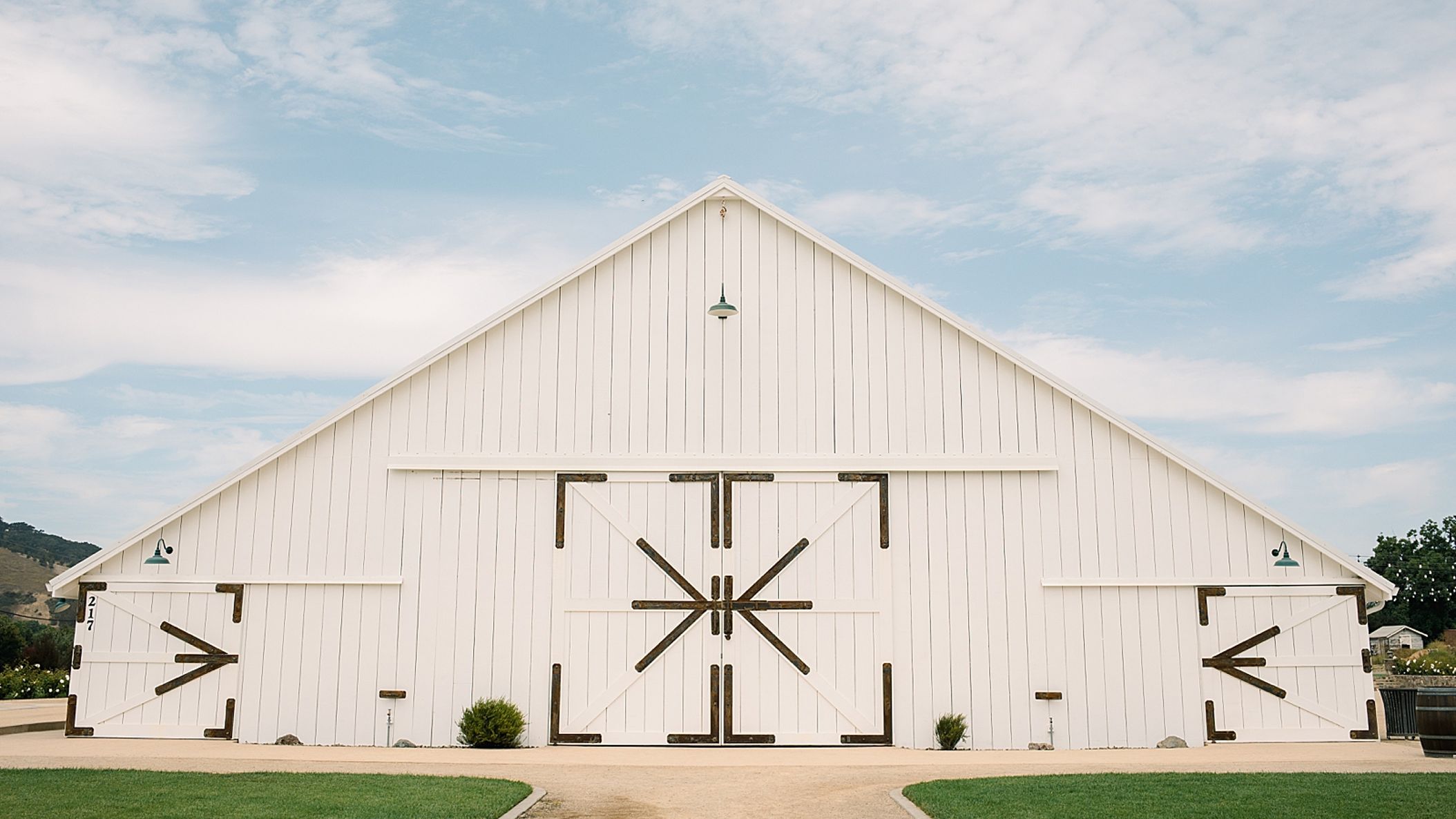 CWD/online/styledshoots/thewhitebarn/2019-12-17_0001.jpg