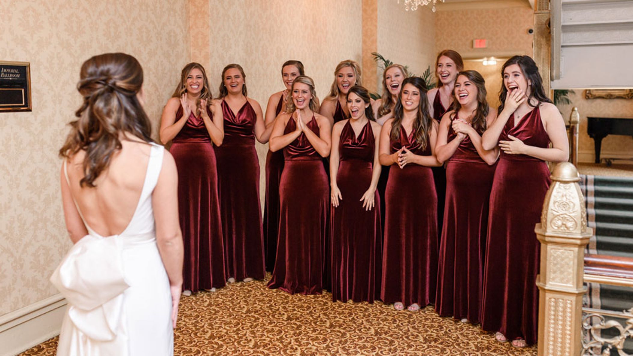Wisconsin_Bride/wisconsin-club-wedding-the-paper-elephant-006.jpg