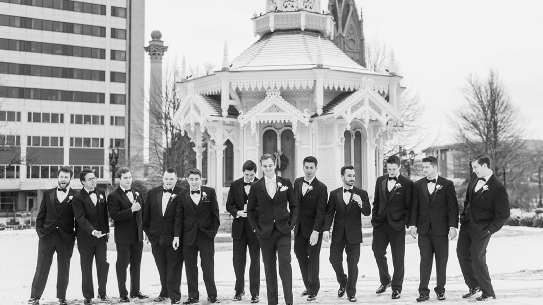 Wisconsin_Bride/wisconsin-club-wedding-the-paper-elephant-017.jpg