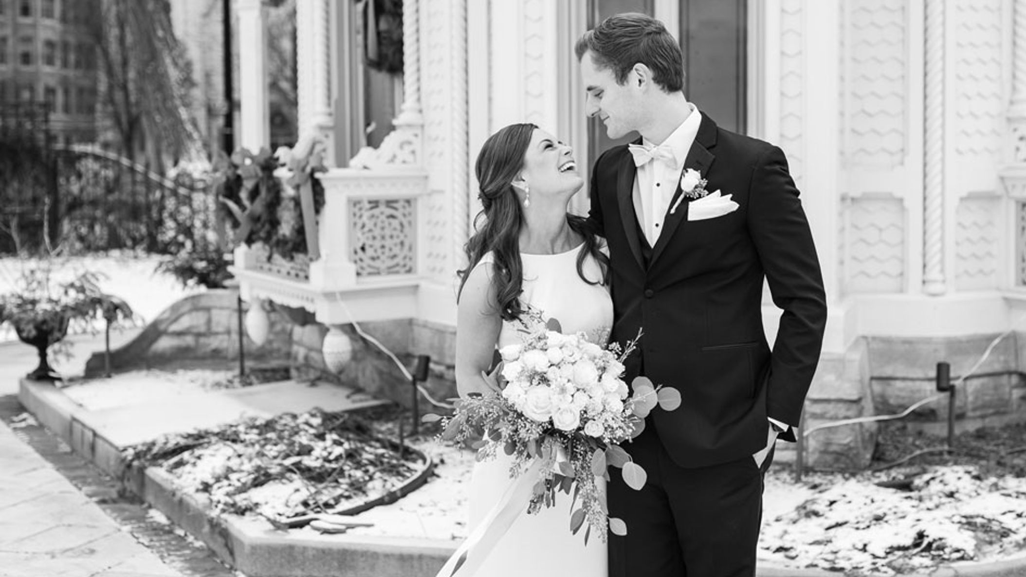 Wisconsin_Bride/wisconsin-club-wedding-the-paper-elephant-032.jpg