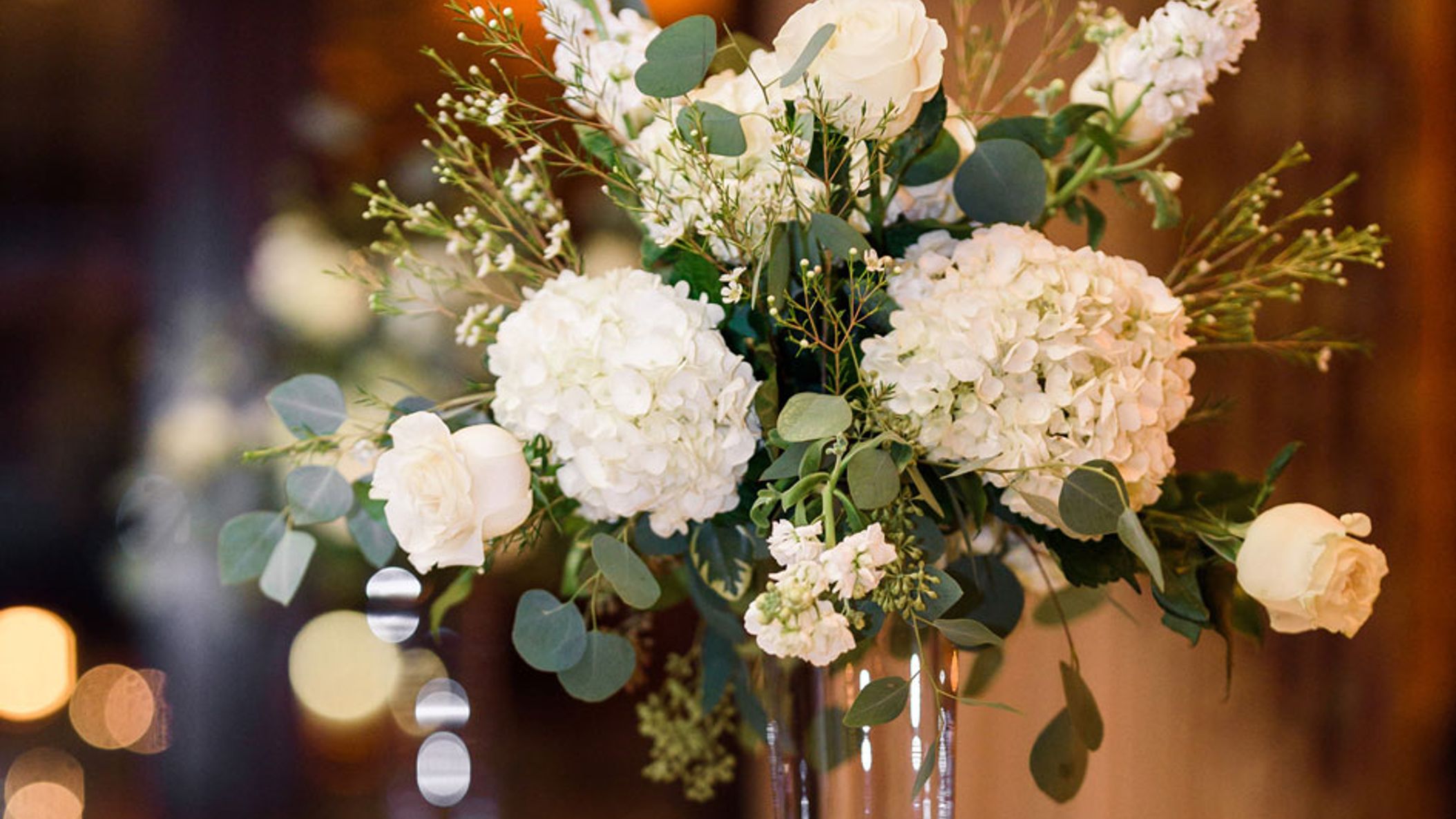 Wisconsin_Bride/wisconsin-club-wedding-the-paper-elephant-057.jpg
