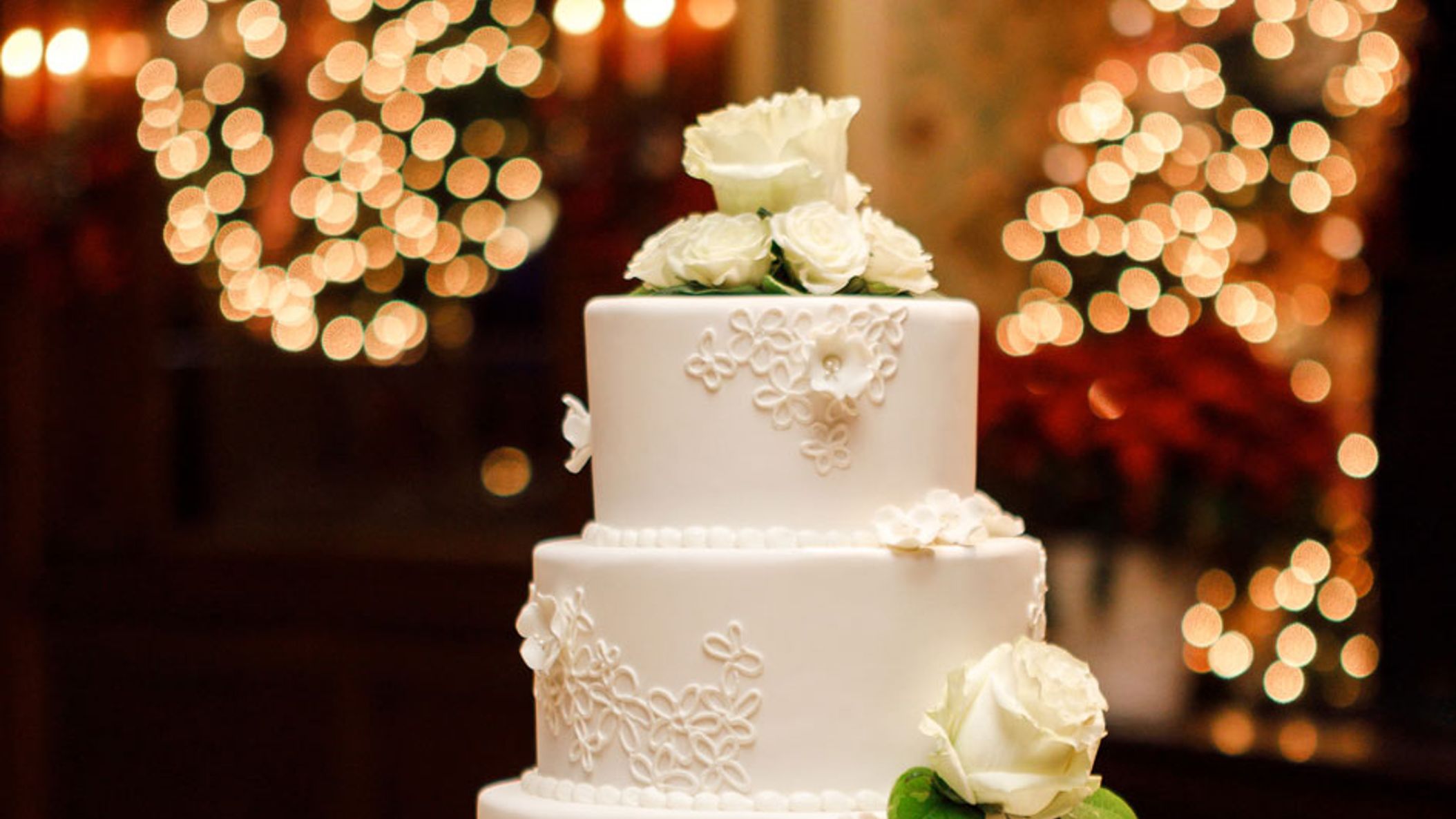 Wisconsin_Bride/wisconsin-club-wedding-the-paper-elephant-058.jpg