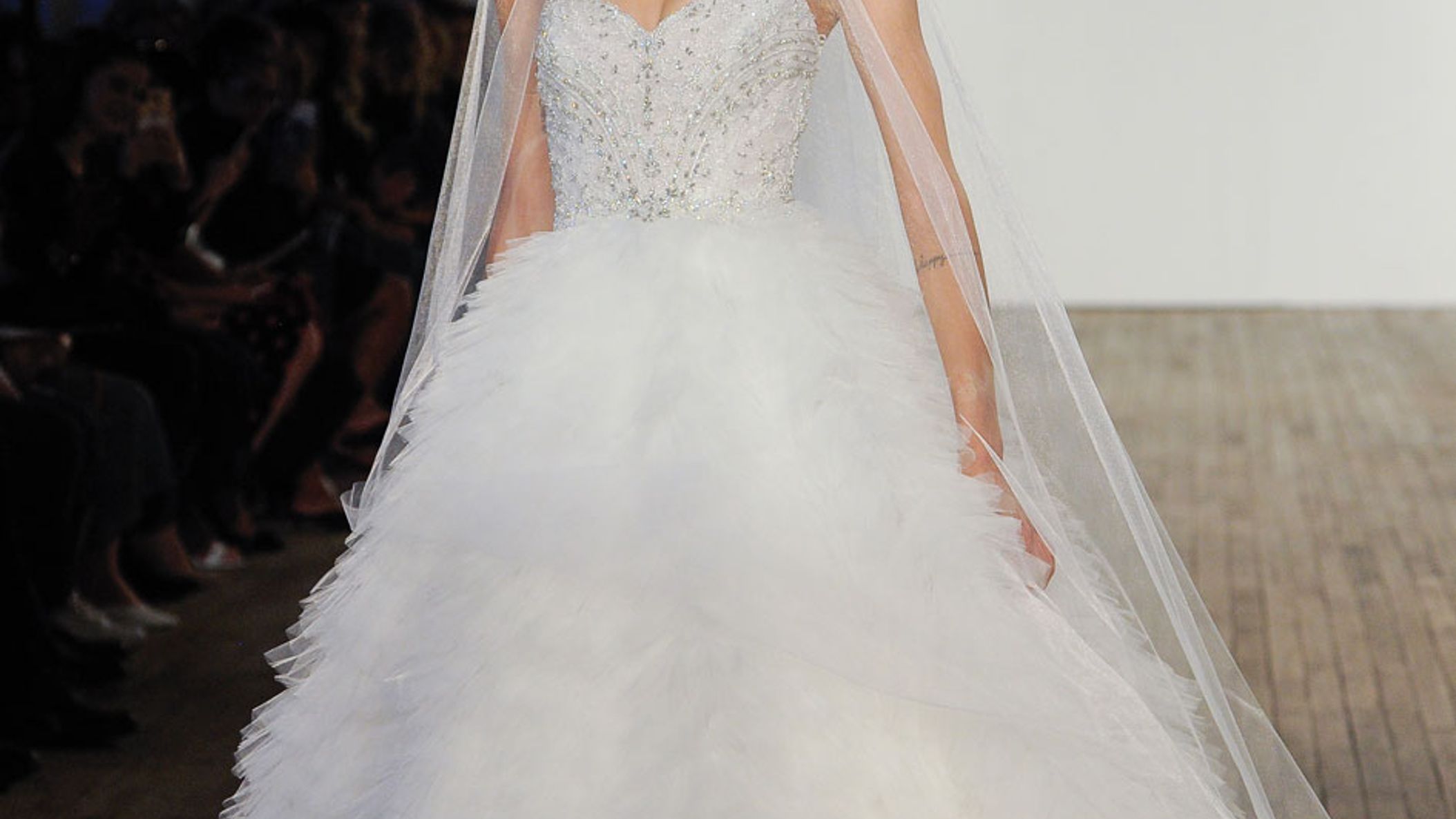 Minnesota_Bride/lazaro-bridal-spring-2020-style-32018-adriana_3.jpg
