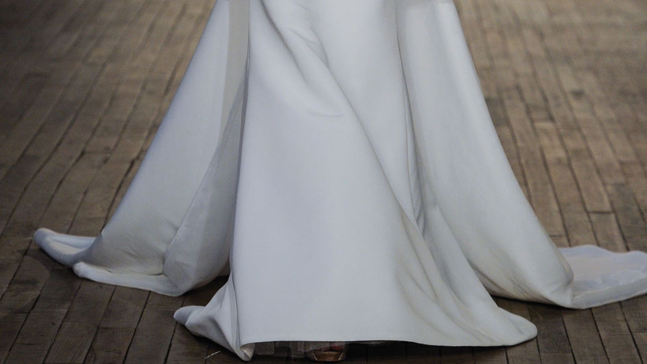Minnesota_Bride/allison-webb-bridal-spring-2020-style-emberly.jpg