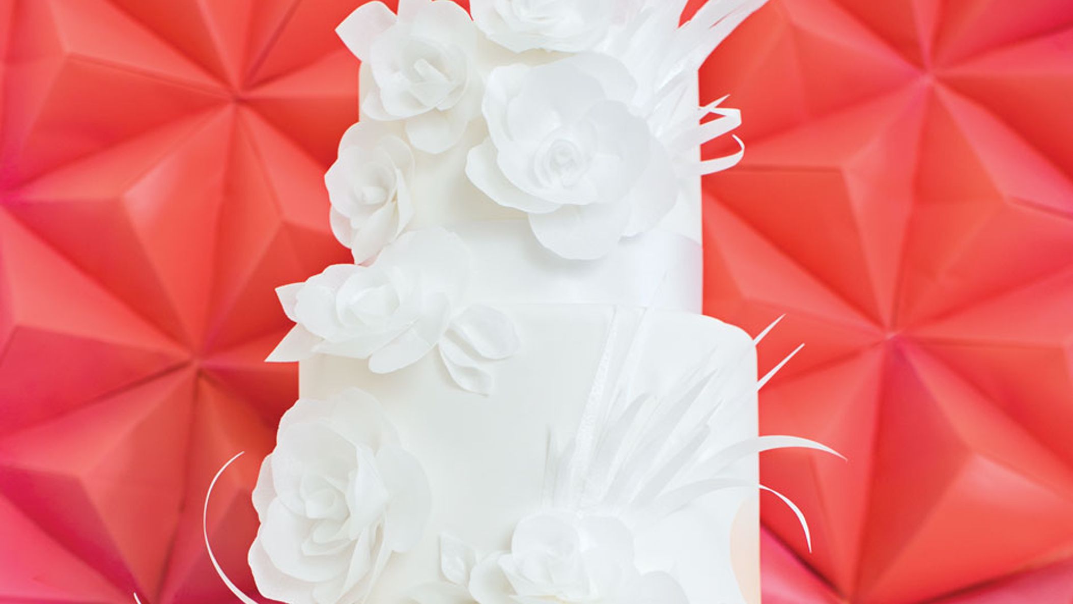 Minnesota_Bride/MNBR10708_SS20_Cakes_RN_168_c.jpg