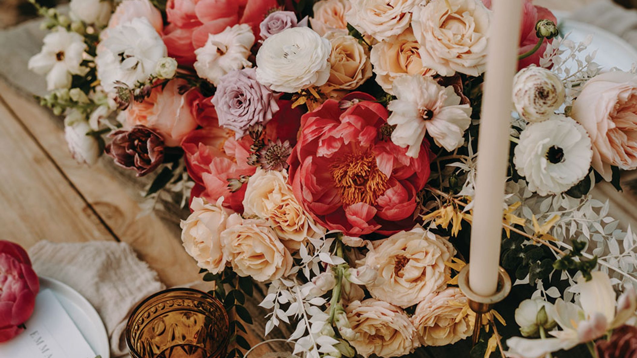Minnesota_Bride/A_Frame_Minnesota_Styled_Shoot_-_Tom_Thornton_Photography_(468_of_605).jpg