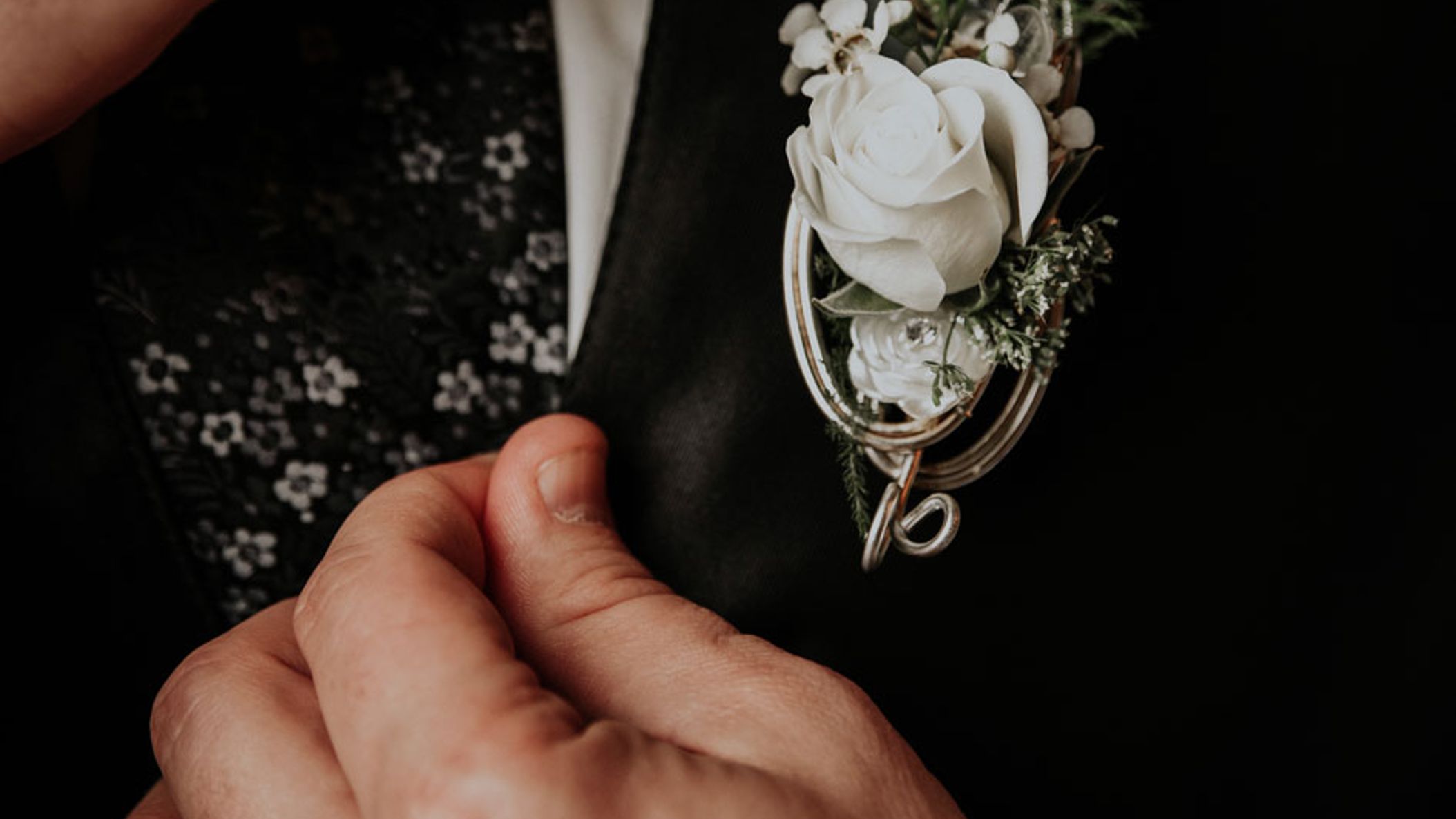 Wisconsin_Bride/WeddingPhotographerCMaeDesign-0913_0.jpg