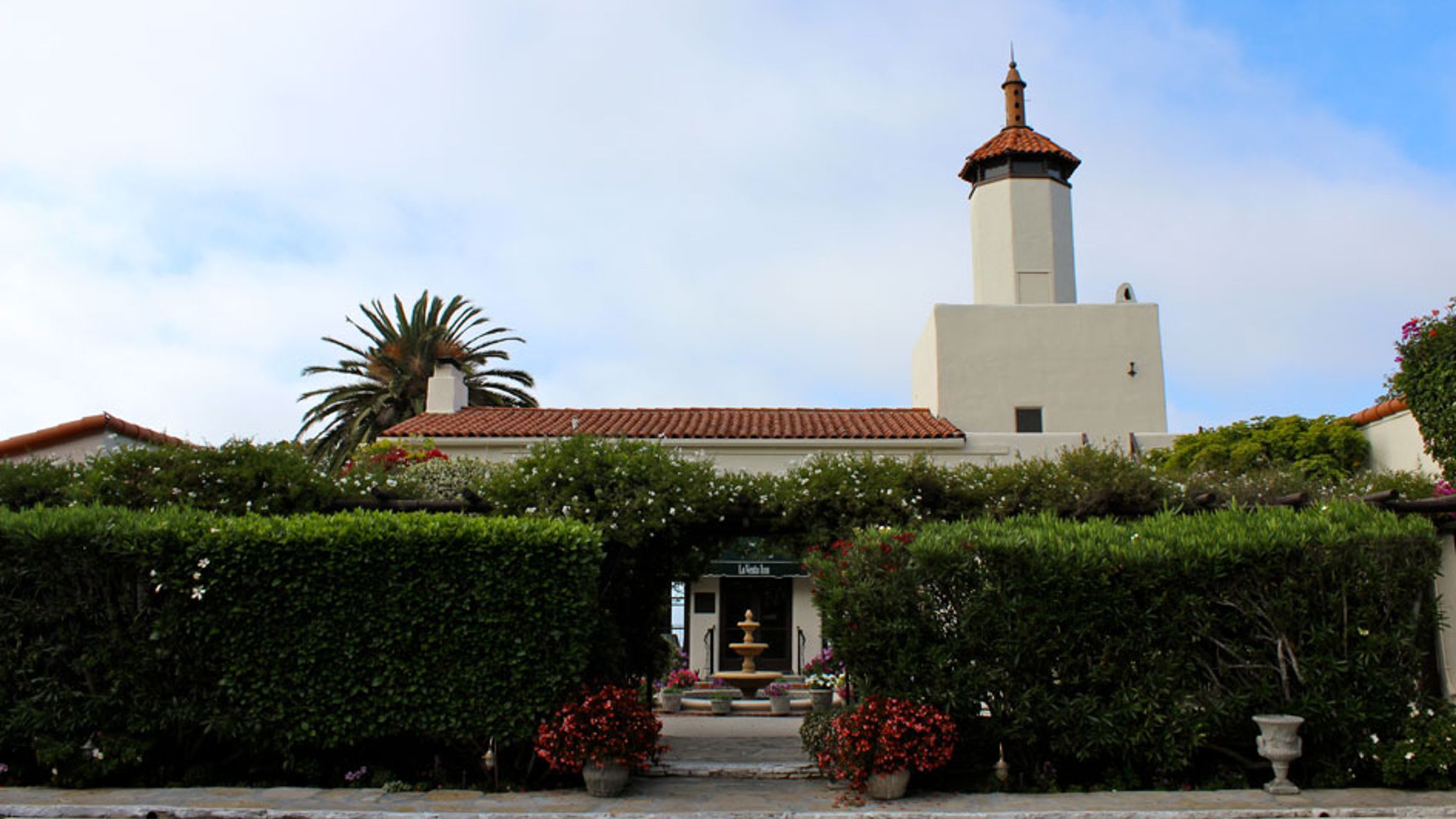 CWD/LV-Courtyard-Entrance-Tower-View.jpg