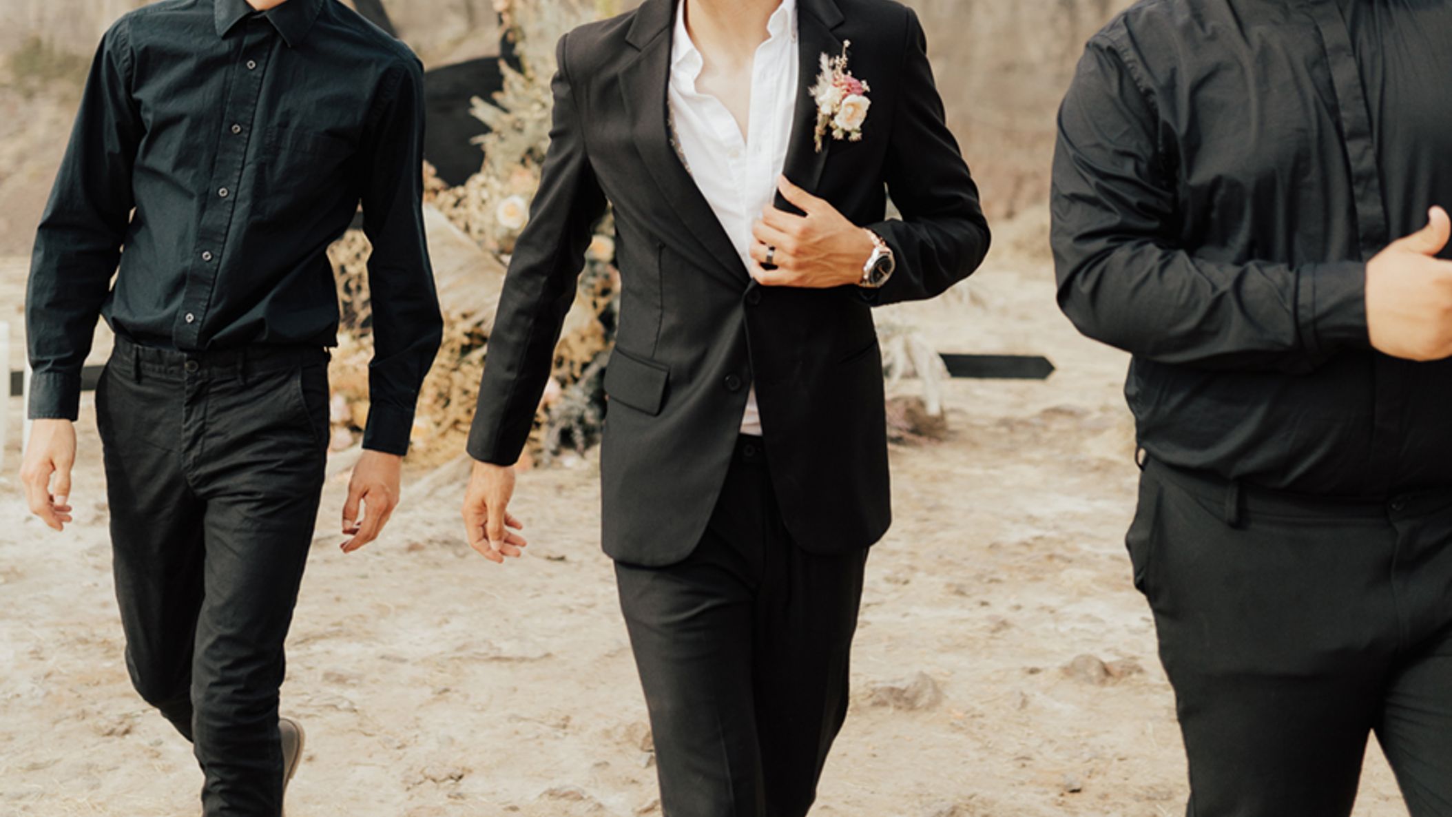 Seattle_Bride/seattleelopement_seattlweddingphotographer_easternwashington_tawny&hobie_rachelsyrisko-160.jpg