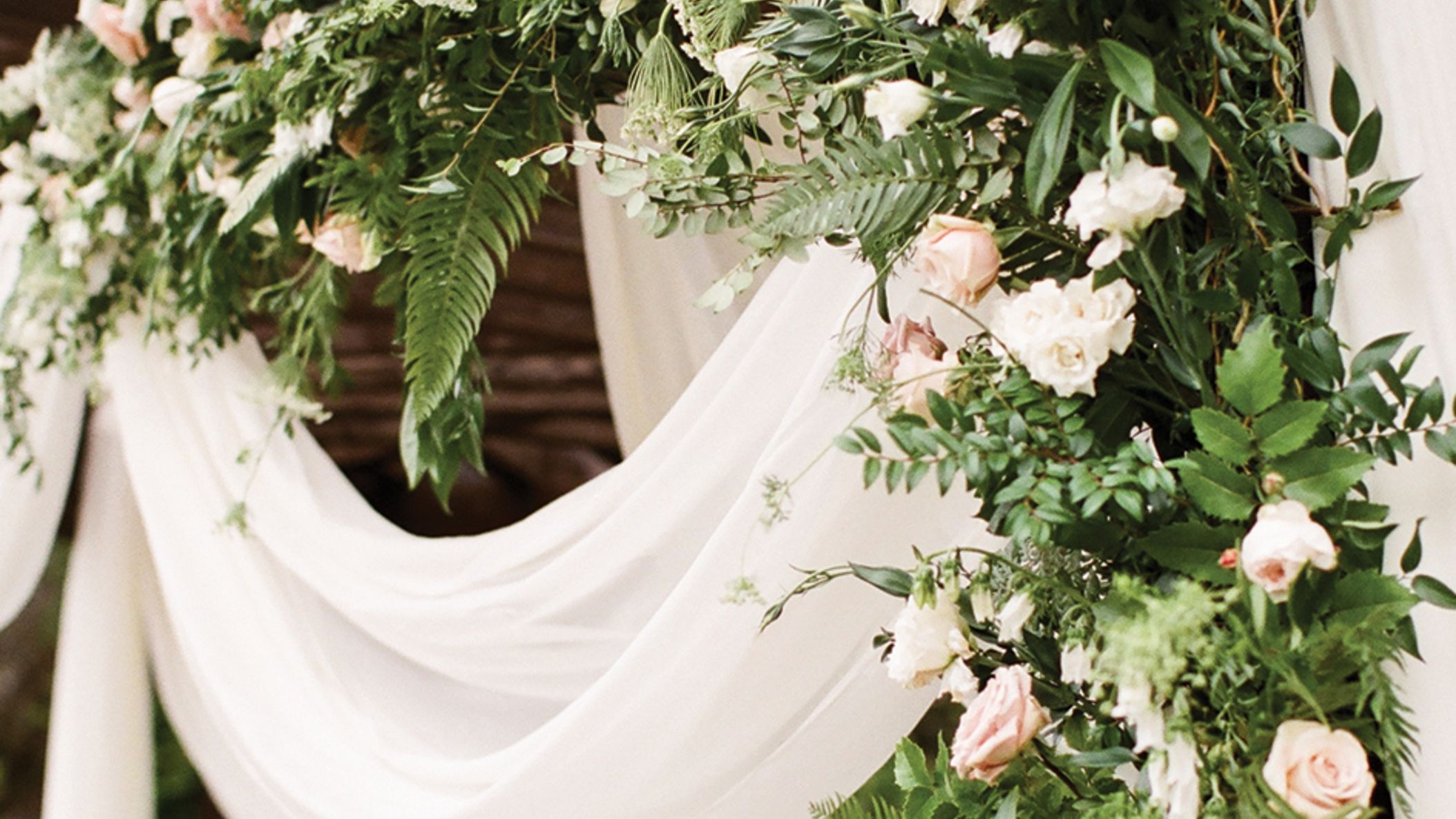 CWD/Mike_Larson_0183_flowersbykim.jpg