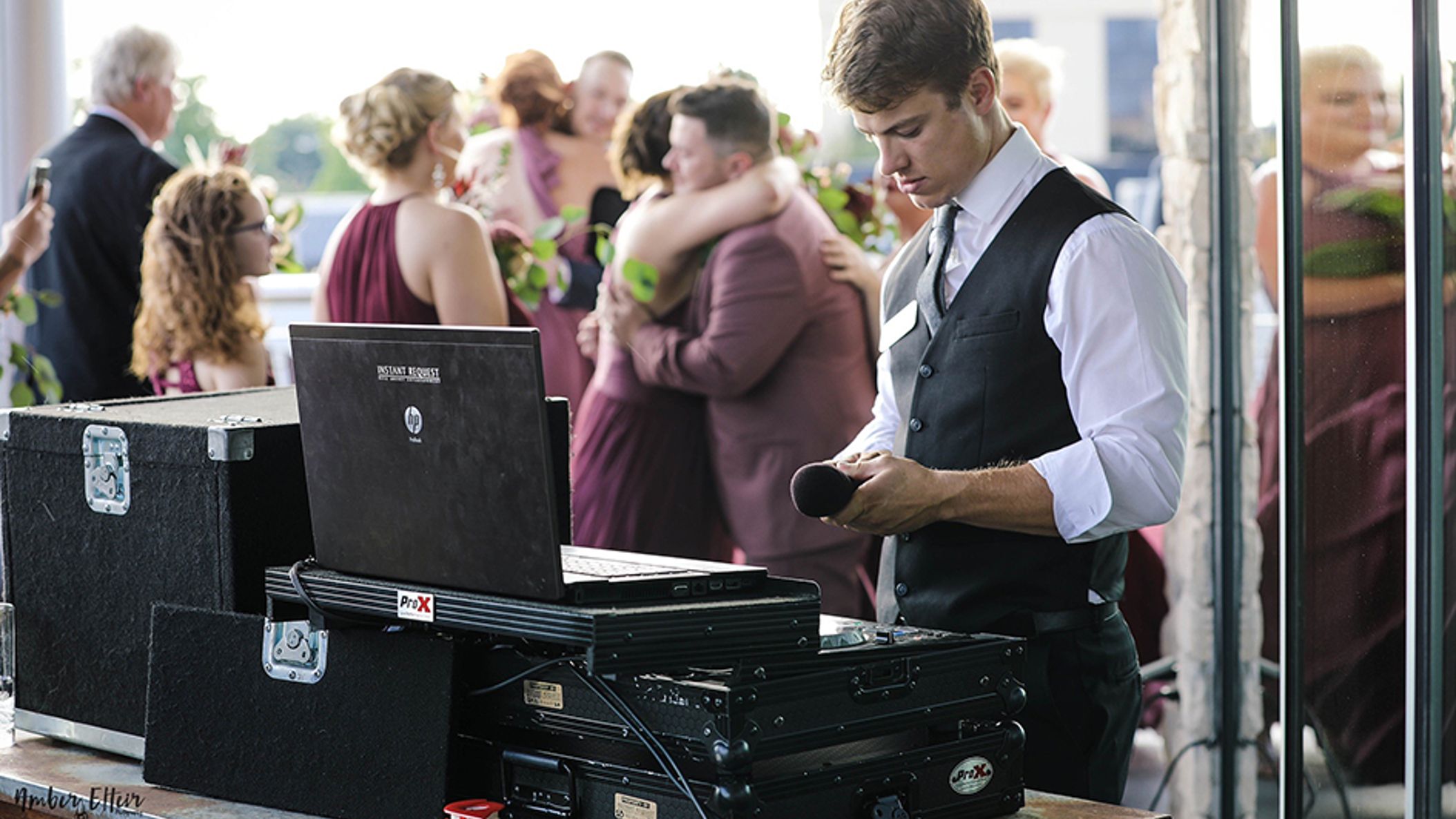 Minnesota_Bride/2020_BestOf/ben mezzenga 9-21-19 at Pinstripes - 2.jpg