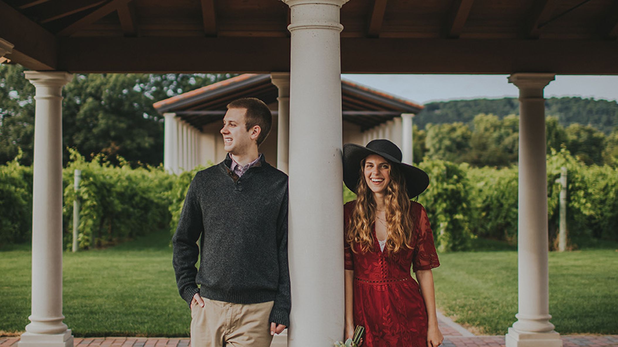 Wisconsin_Bride/09-VillaBellezzaAnniverserySession-Kaster-75.jpg
