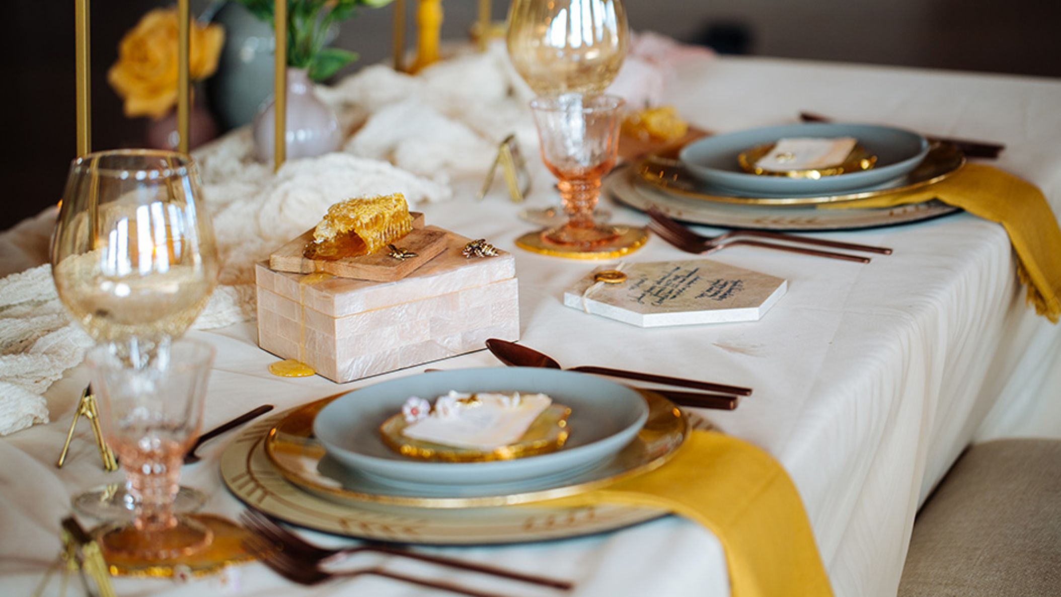 Minnesota_Bride/honeygold-133.jpg