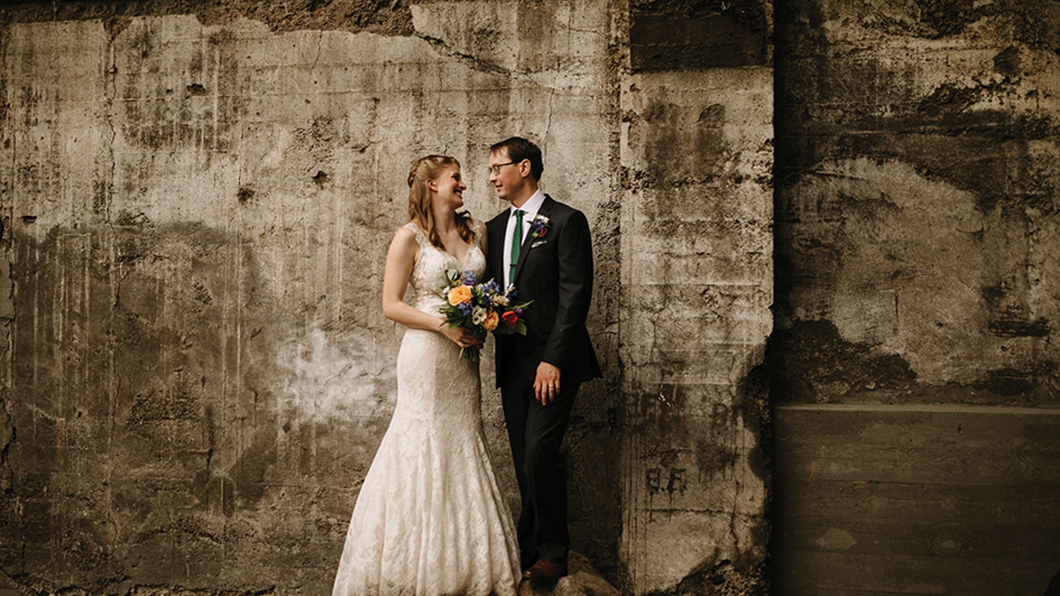 Oregon_Bride/SS20/gorgeoussetting3.jpg
