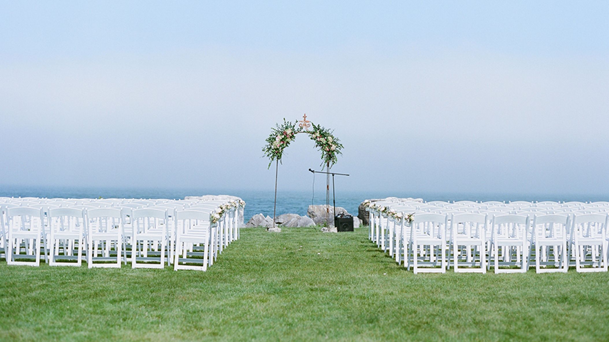 Wisconsin_Bride/LoveIsAnOpenDoor4.jpg