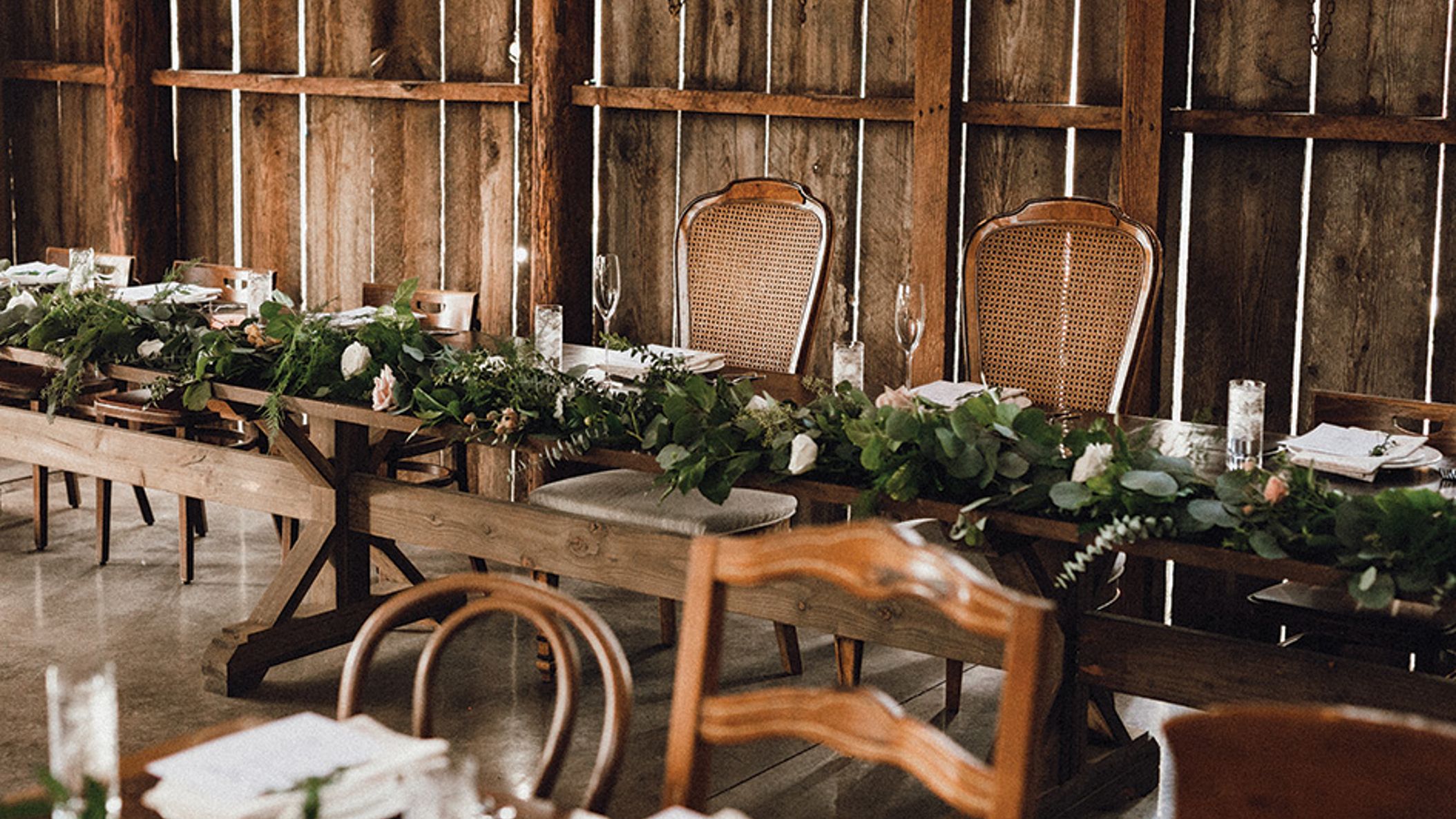 Seattle_Bride/SS2020/Real_Weddings/Michaela_Daniel/MichaelaDaniel2.jpg