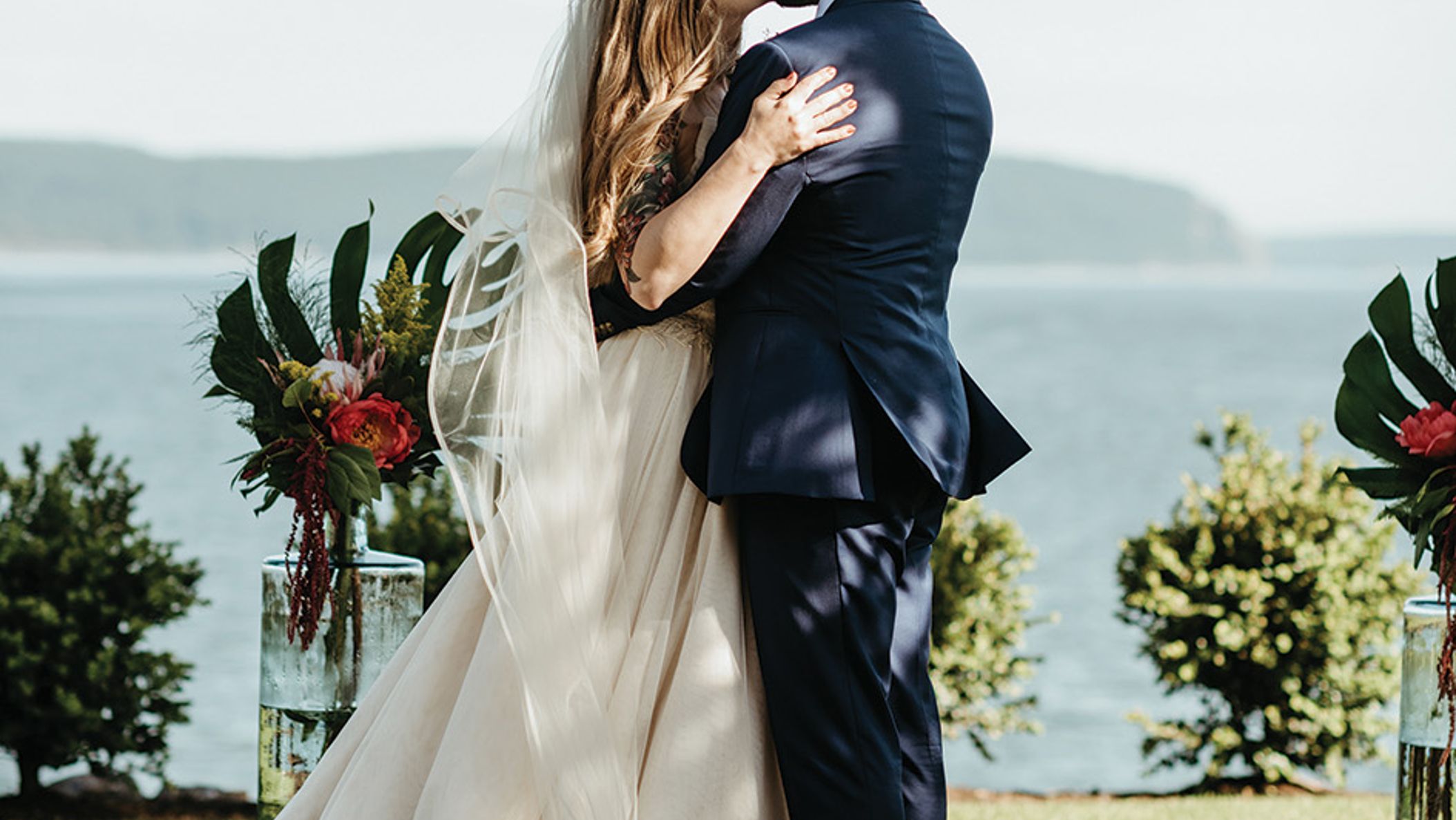 Seattle_Bride/SS2020/Real_Weddings/Manuela_Justin/ManuelaJustin.jpg