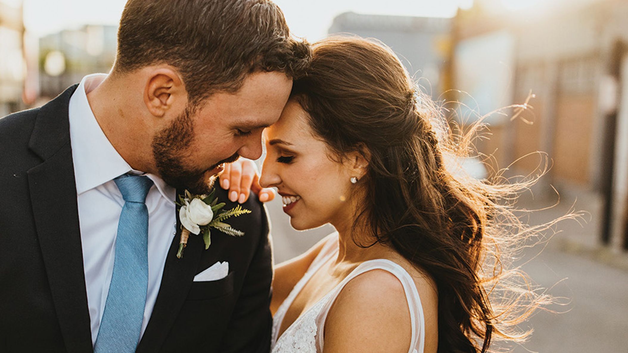 Oregon_Bride/SS20/RealWeddings/Liz_Mike/LizMike1.jpg