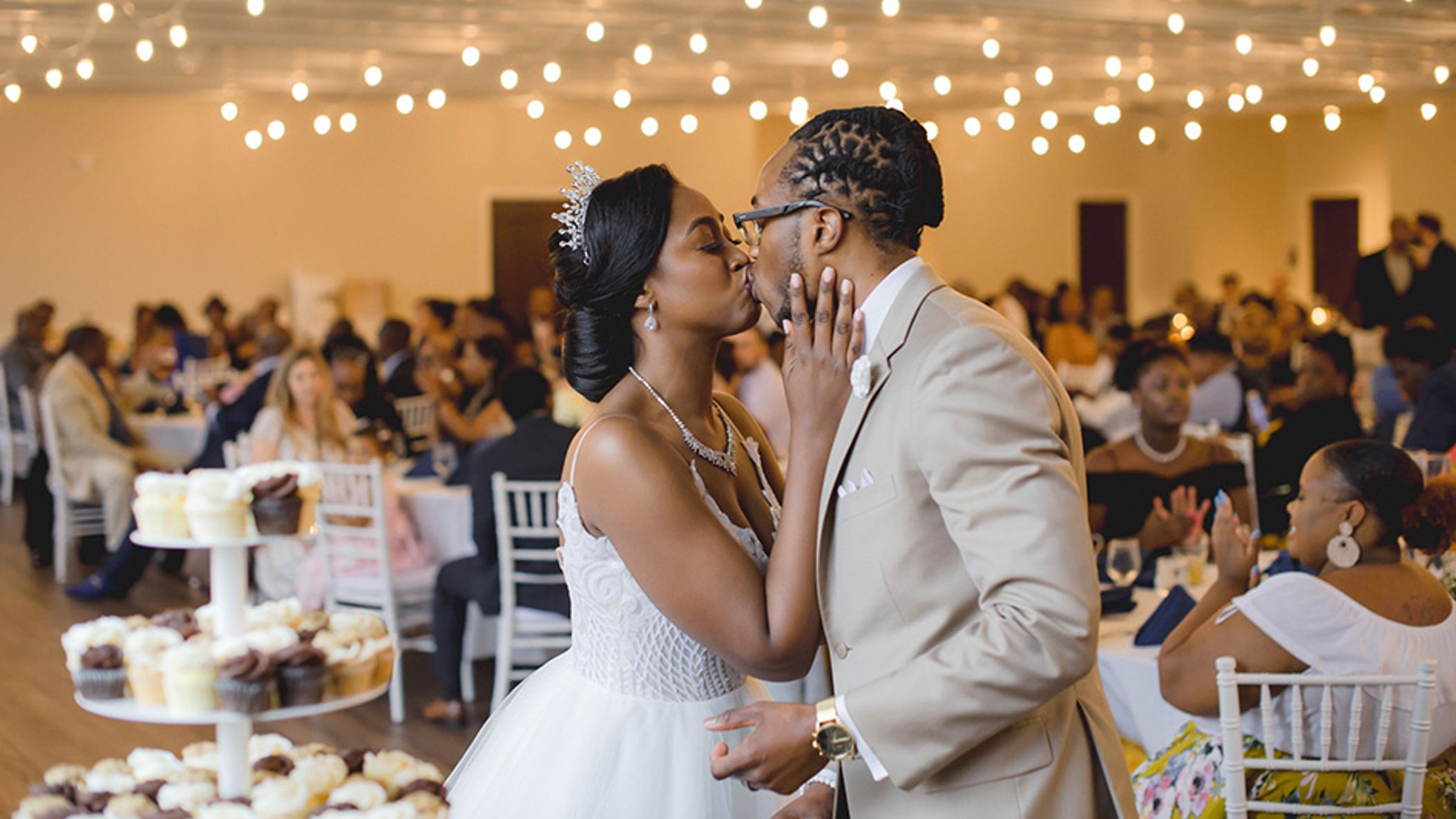 Wisconsin_Bride/REAL_WEDDINGS/Jasmine_Albojay/JasmineAlbojay6.jpg