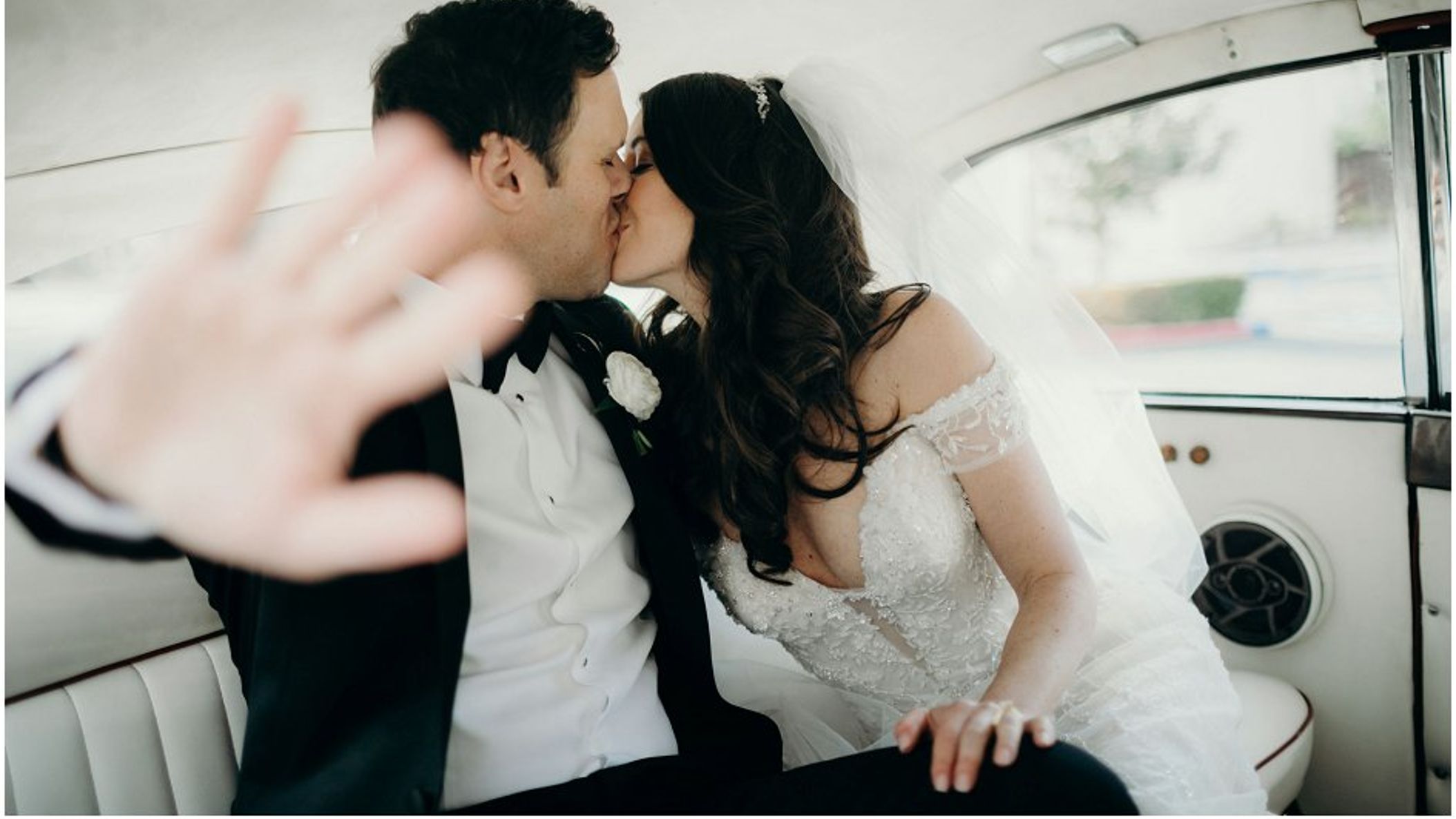 CWD/online/realweddings/laura_mark/2020-09-22_0002.jpg