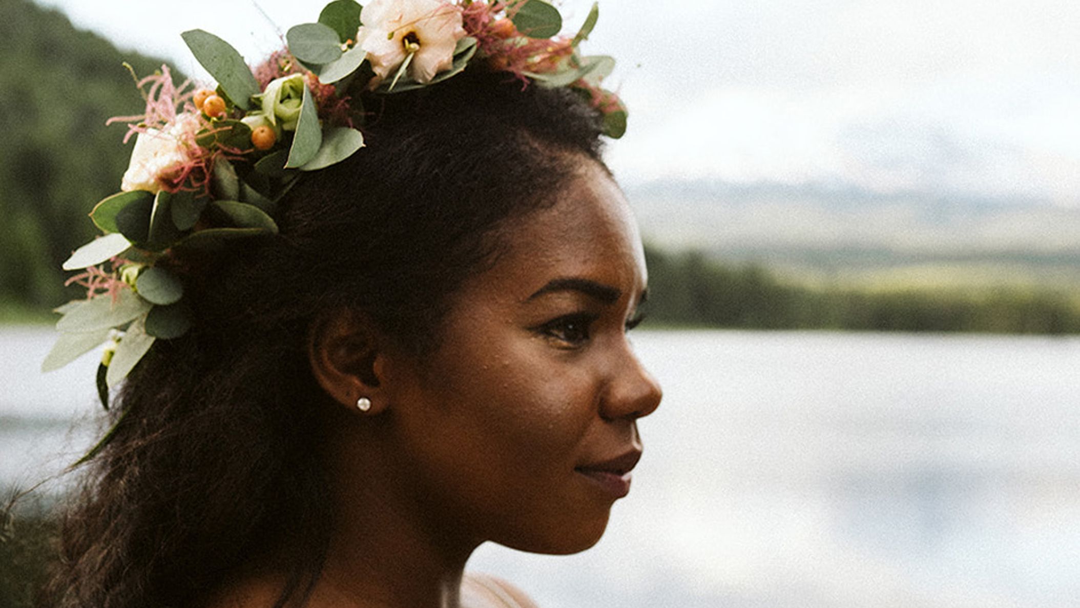 Oregon_Bride/WebStories/TrilliumLakeElopement/TrilliumLake17.jpg