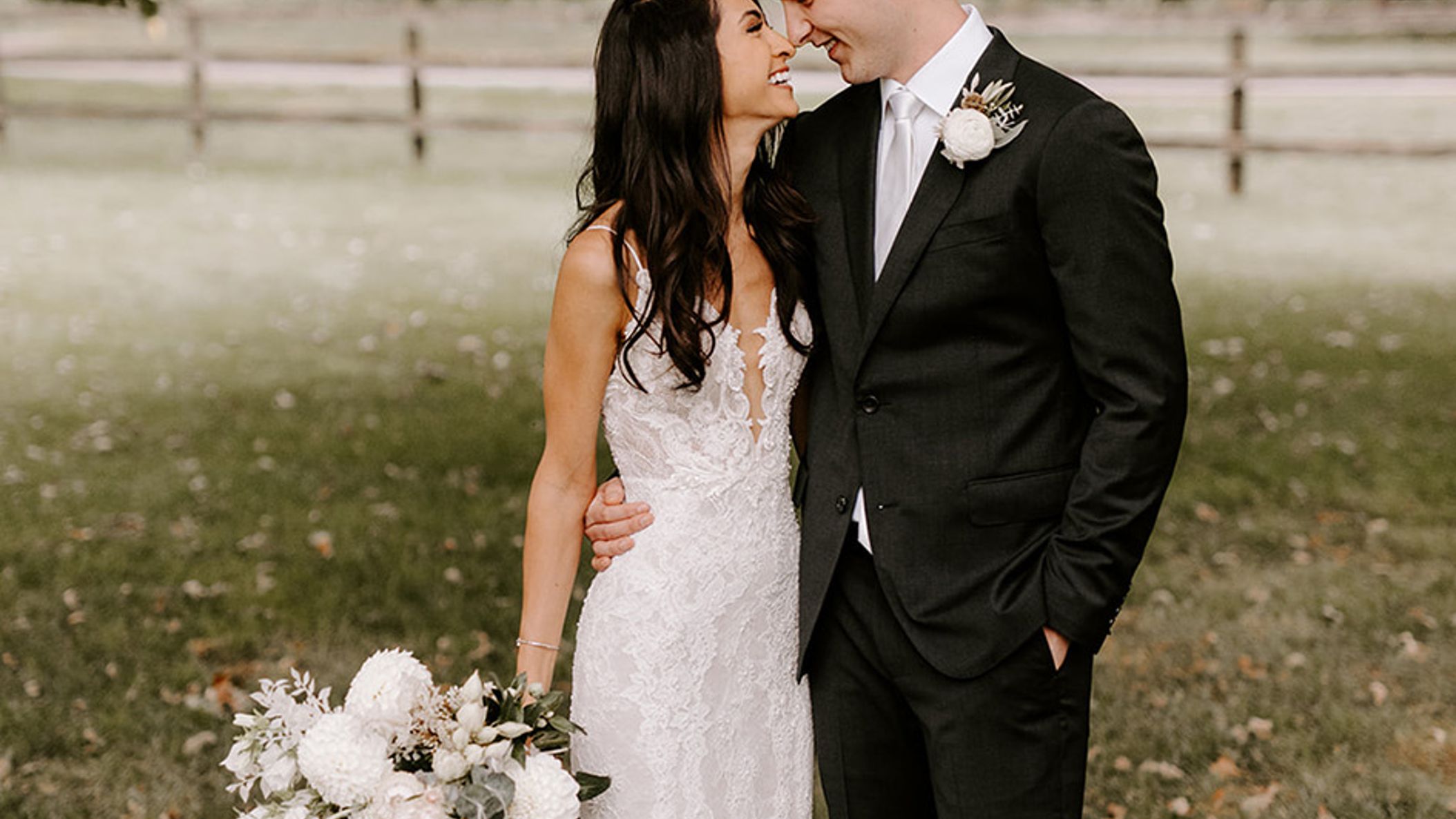 Minnesota_Bride/RW_NadeenCody/Nadeen_Cody7.jpg