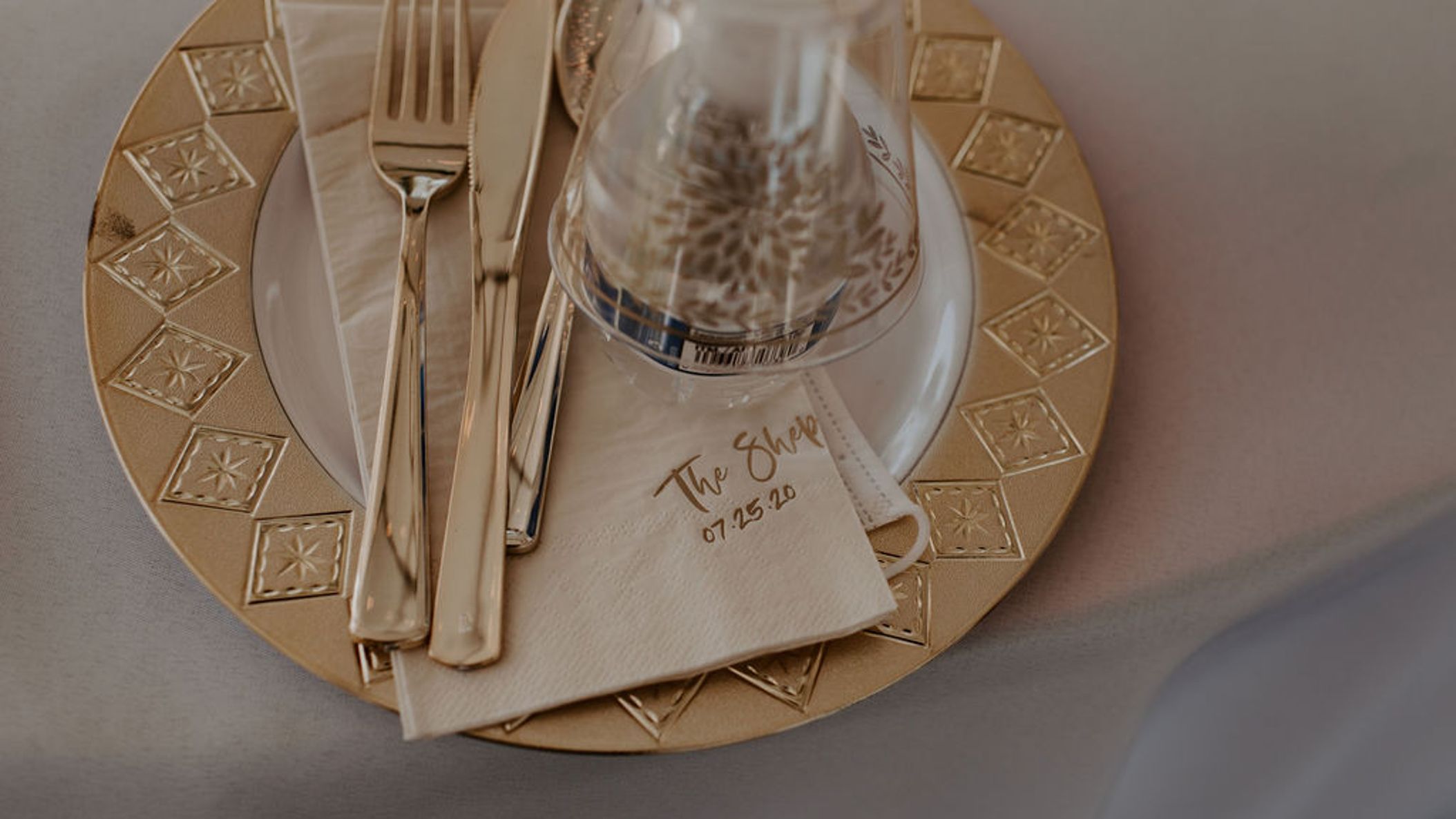 Seattle_Bride/online/realweddings/Ali_Torin/AG3_1272.jpg