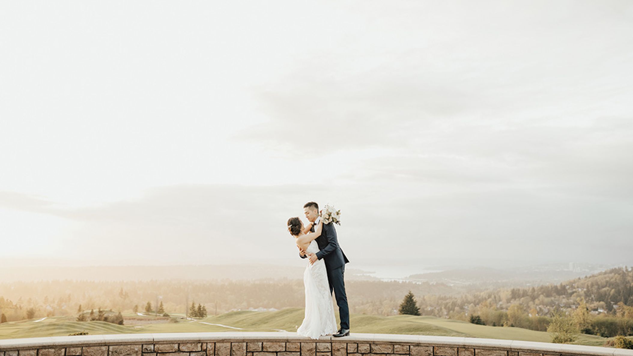Seattle_Bride/2020_BOB/Sam+Sola Studio.jpg