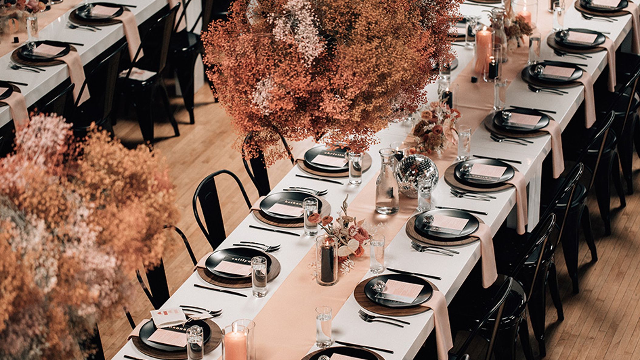 Oregon_Bride/BestOf2020/Winners/Vintage Meets Modern.jpg