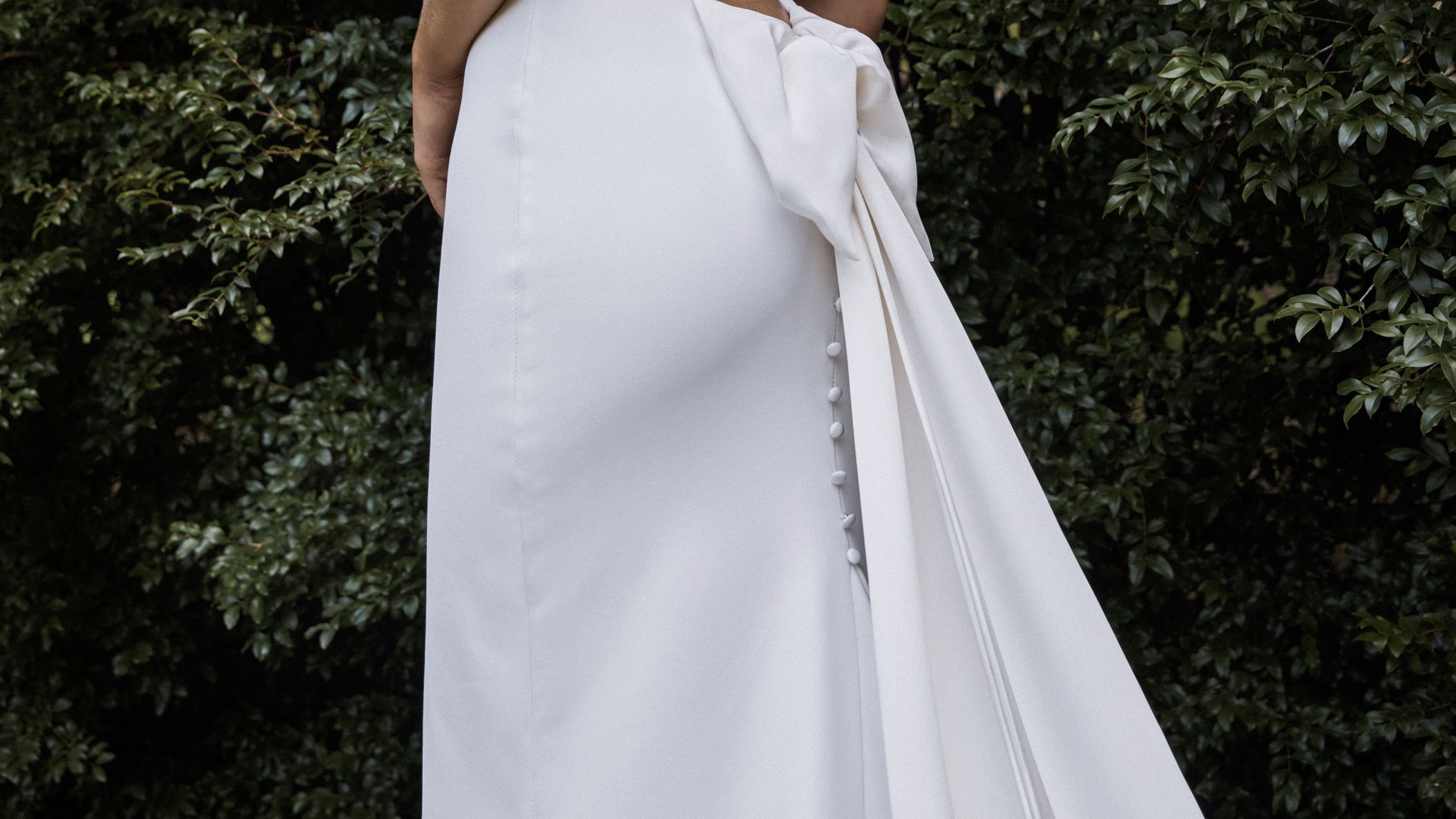 Seattle_Bride/online/other/GraceLovesLace/Mainline_Campaign_Martini-3.jpg