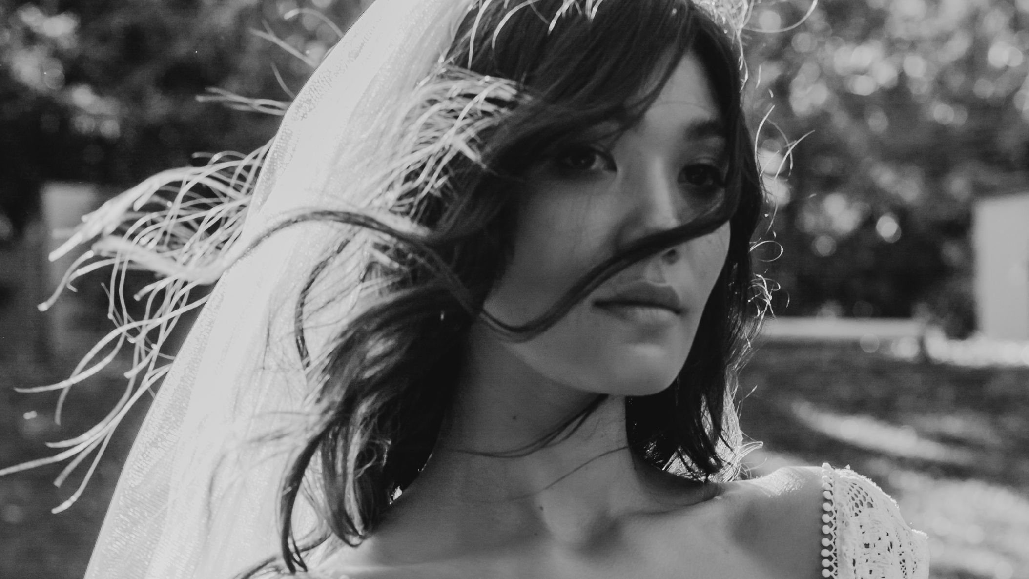Seattle_Bride/online/other/GraceLovesLace/Mainline_Campaign_Frenchie-9.jpg