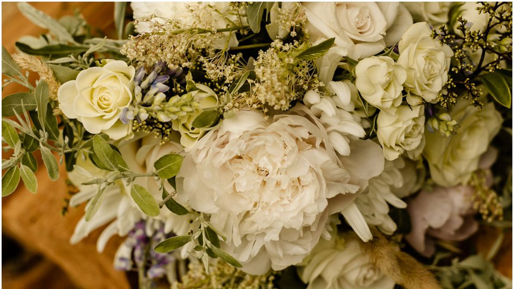 Seattle_Bride/online/realweddings/sara_thomas/2020-11-17_0013.jpg