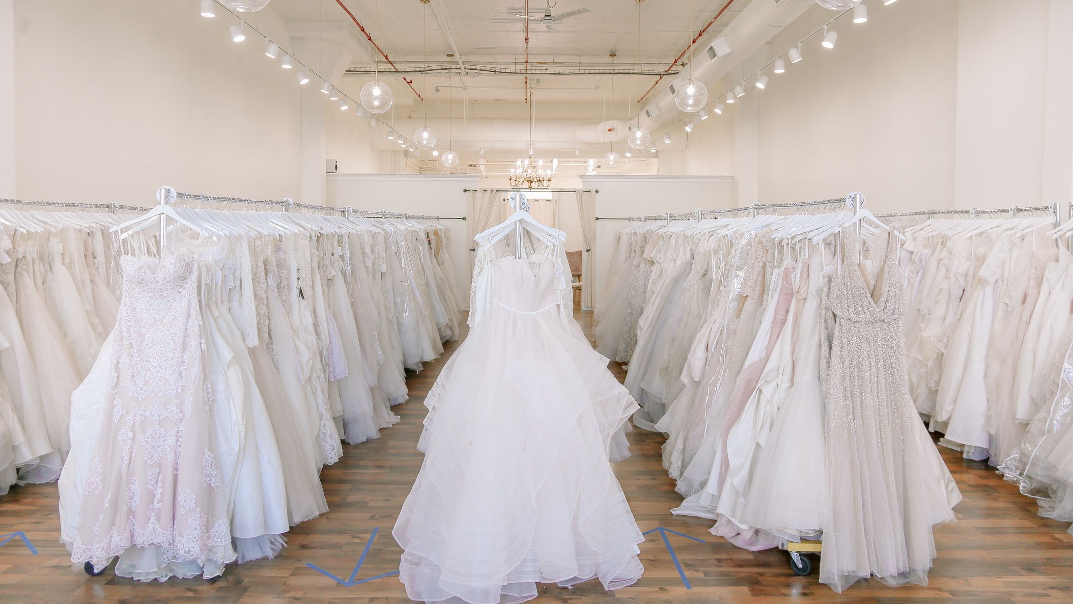 Oregon_Bride/BlackFriday/BFAC-Newlighting-19.jpg