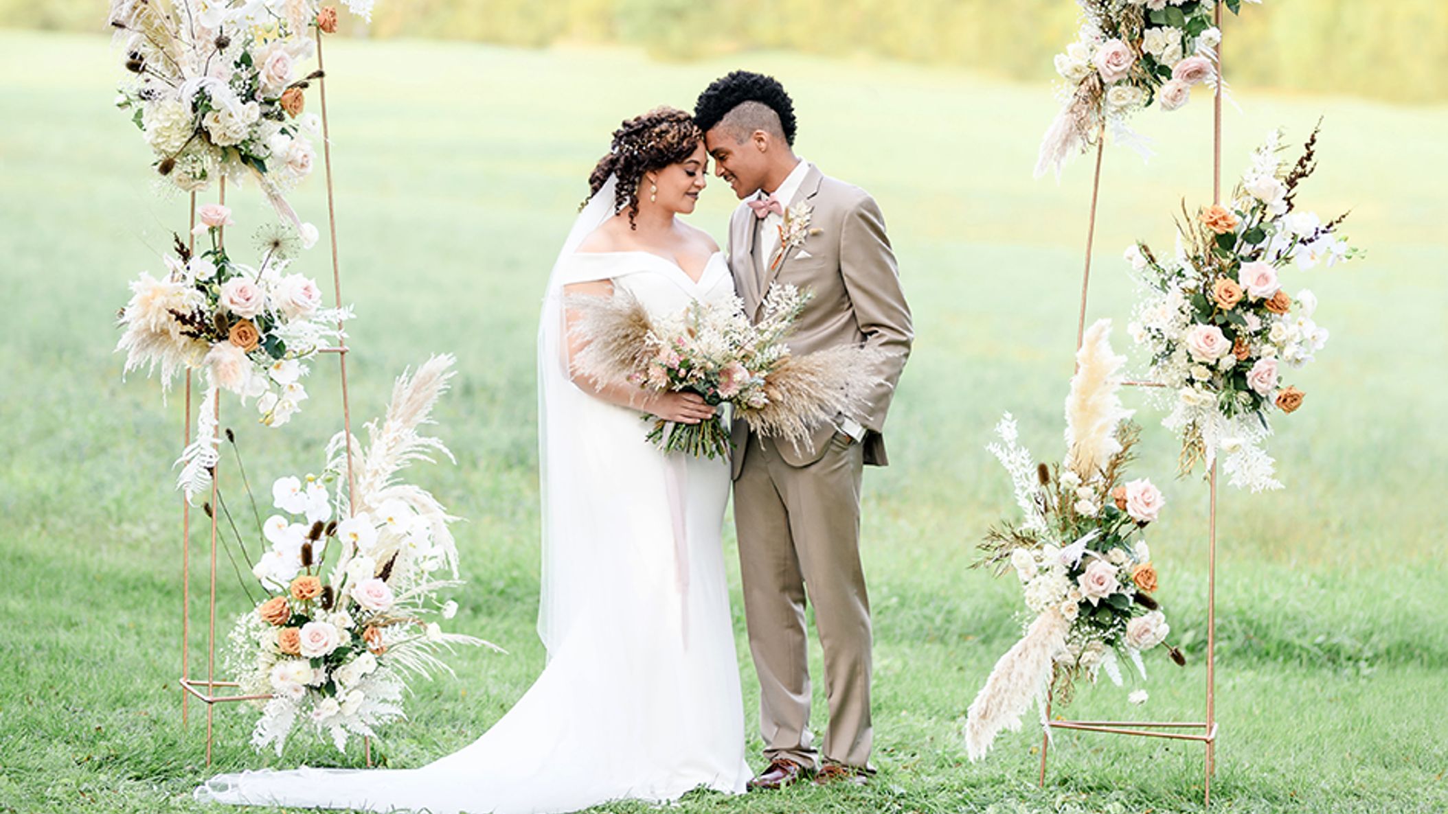 ThePaperElephant-WIBride-SS21-FarmAtDover-002.jpg