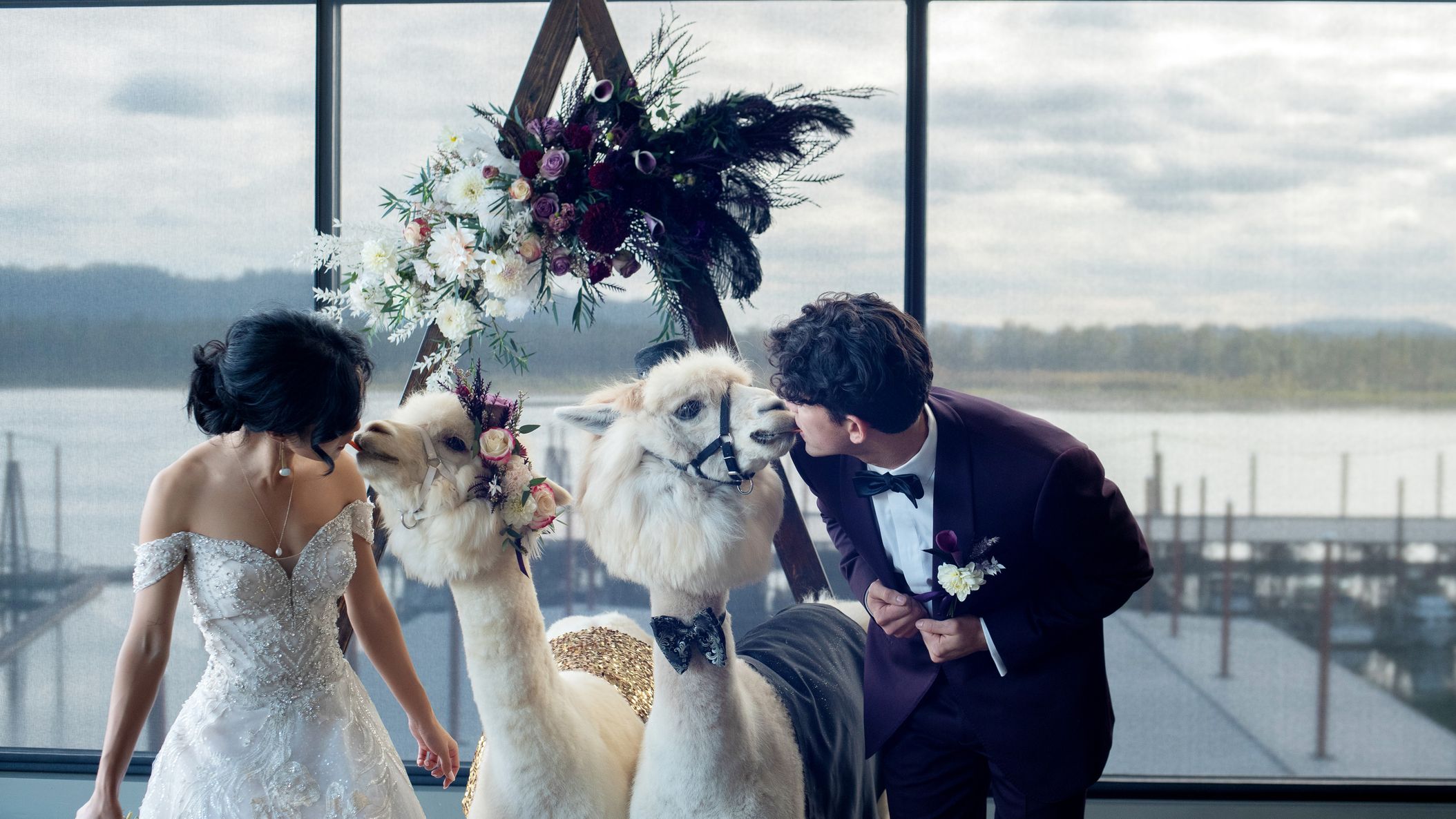 Oregon_Bride/StyledShoots/NewYearsEve/CrystalGenesPhotography201020-150519-2.jpg