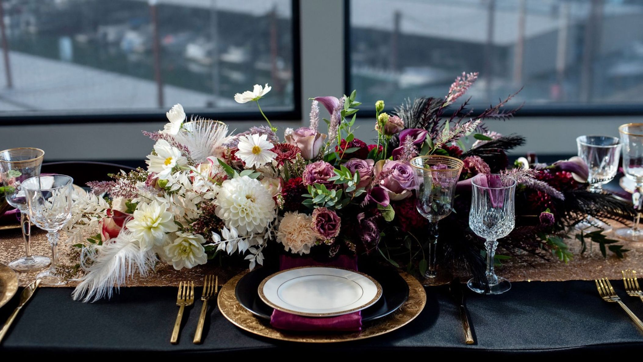 Oregon_Bride/StyledShoots/NewYearsEve/Screen Shot 2020-12-29 at 11.56.54 AM.jpeg
