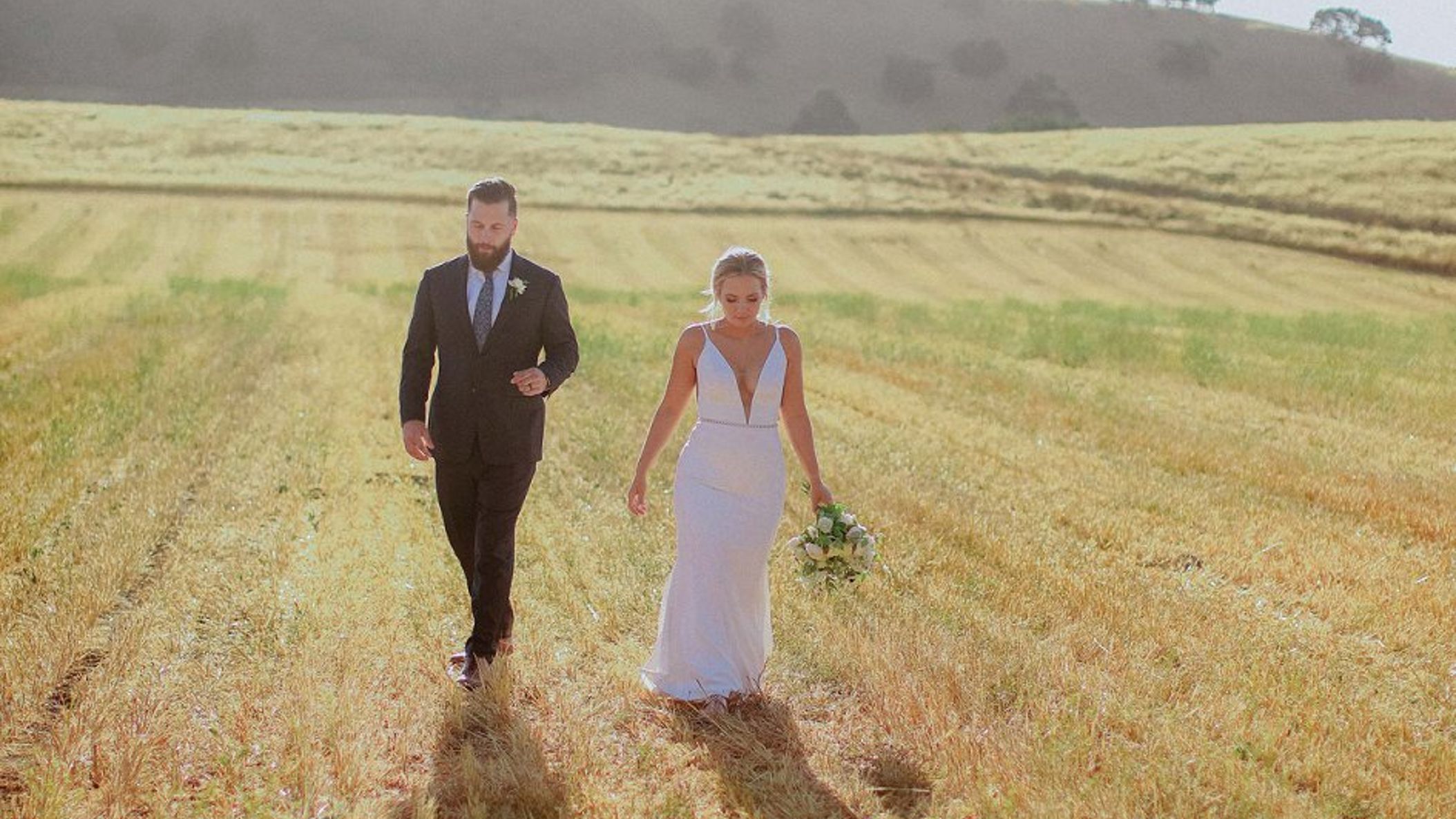 CWD/2020/mag-microwedding-story/Chris-J-Evans-kestrel-park-KB2503.jpg