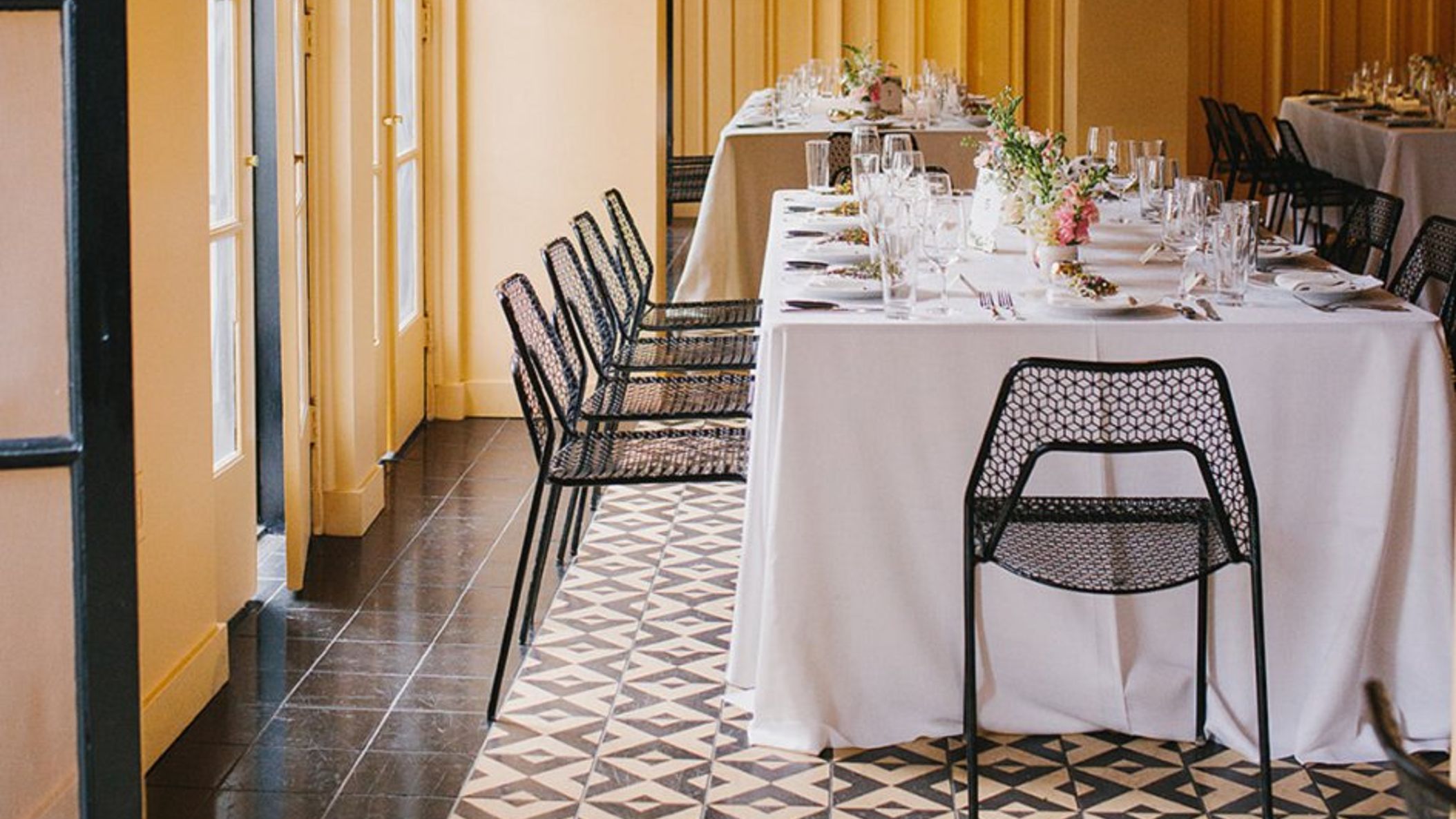 CWD/2020/mag-microwedding-story/HanhKenny_Wedding_KatiePritchard-6.jpg