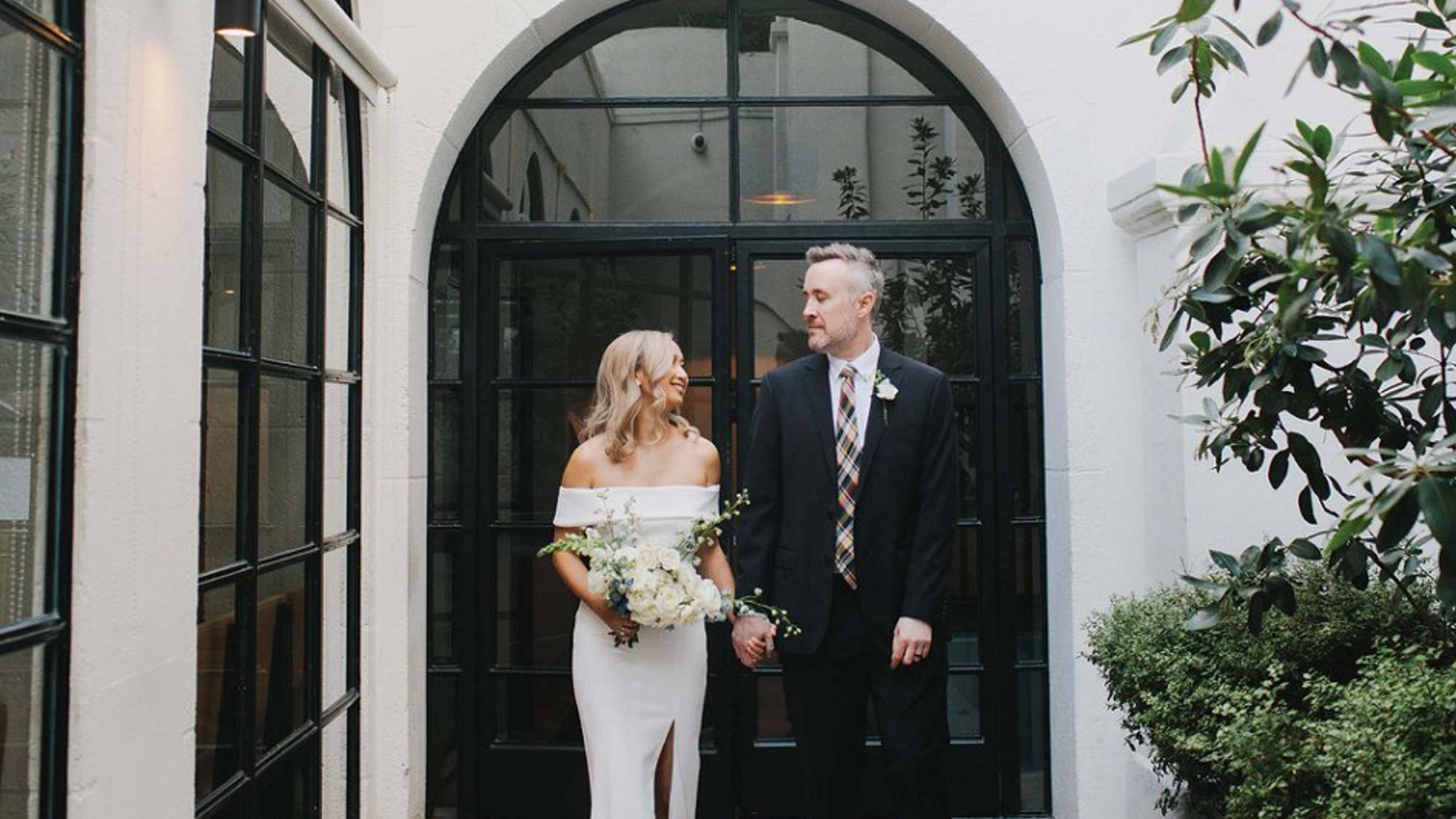 CWD/2020/mag-microwedding-story/HanhKenny_Wedding_KatiePritchard-244.jpg