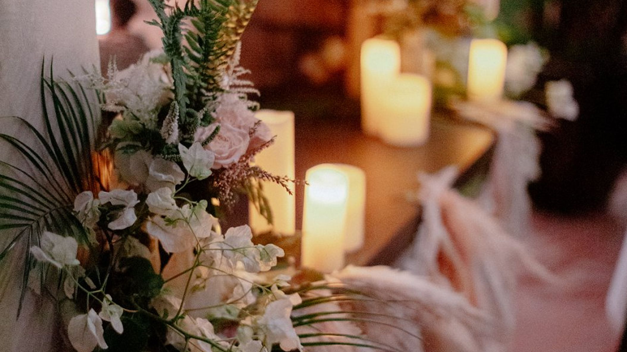CWD/2020/mag-microwedding-story/CJE-Santa-Barbara-beach-wedding2523_0.jpg