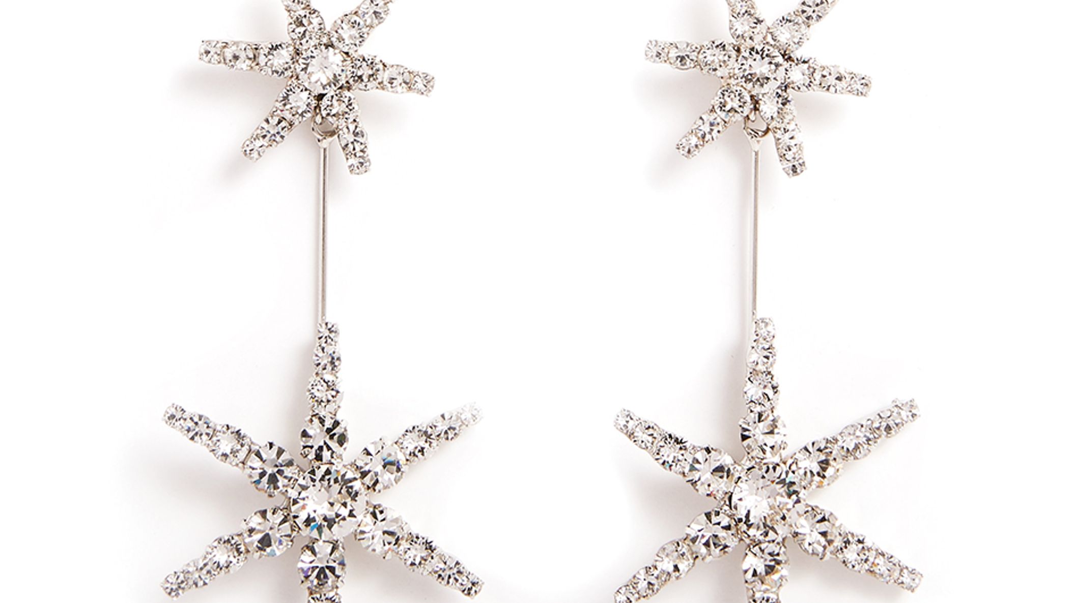 CWD/2021/RW_Garen_Daniella/StatementEarrings/Jenniferbehr_estee earrings.jpg