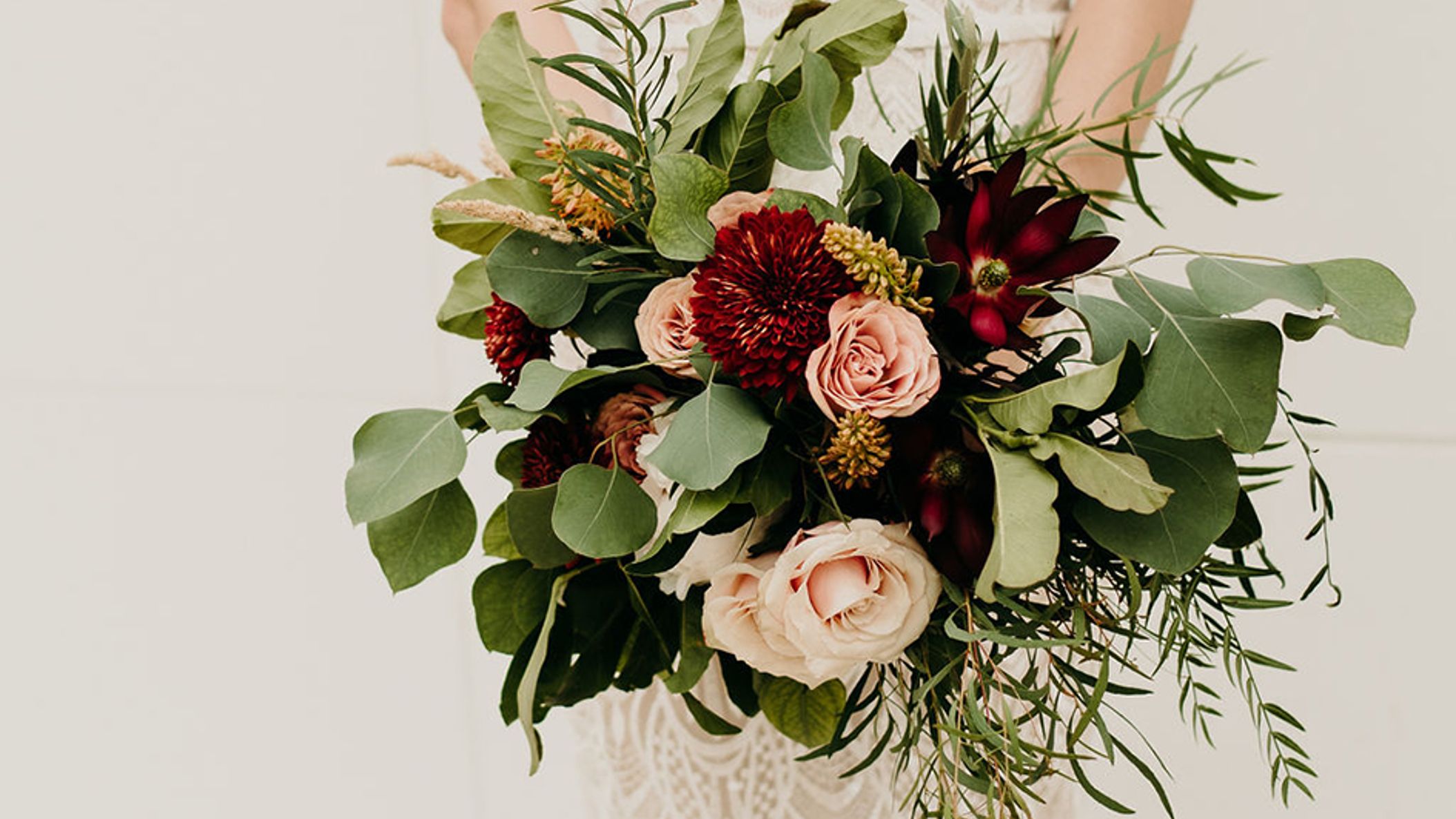 Wisconsin_Bride/2021/Checklist/brideandgroom-61.jpg