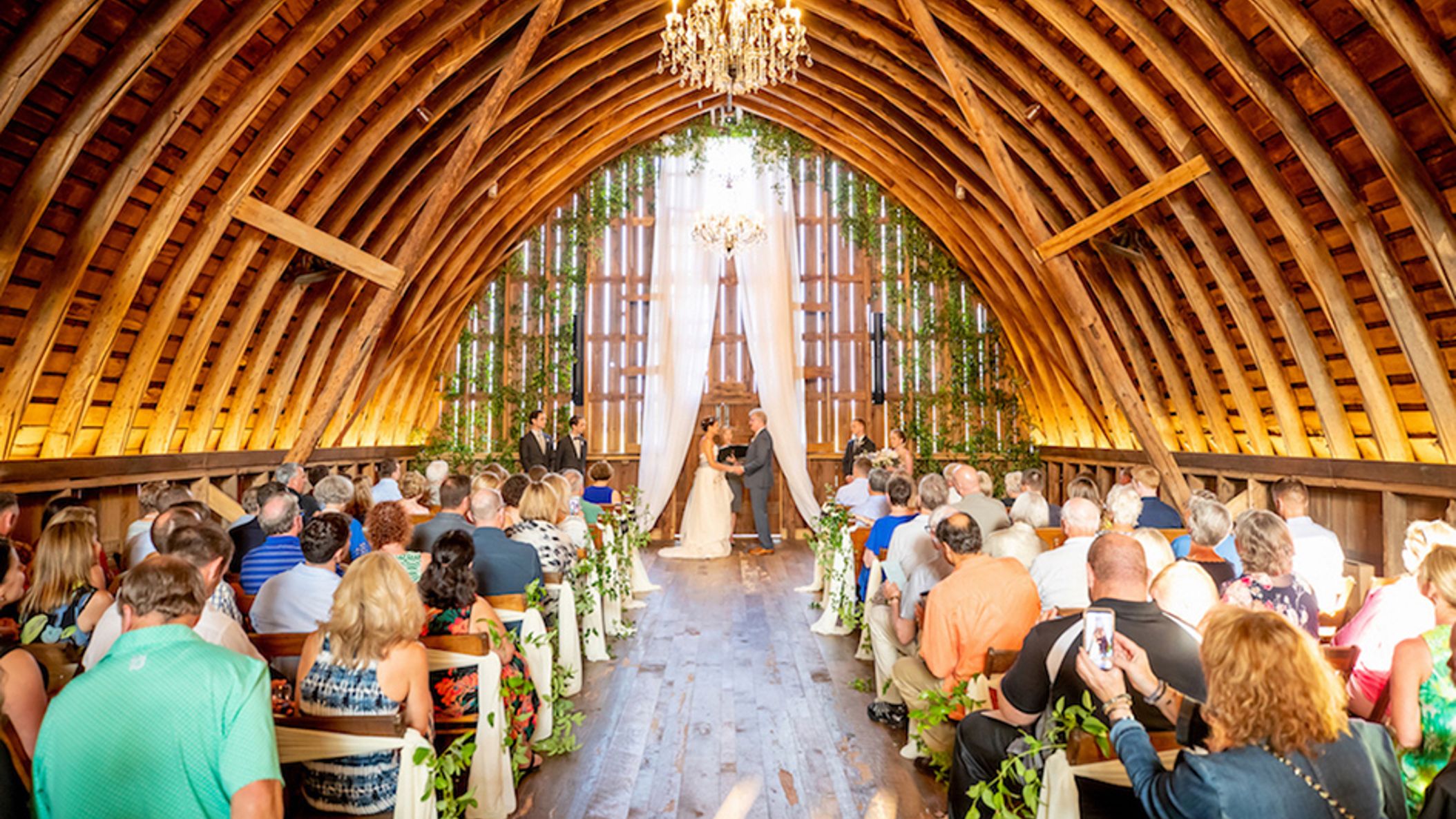 Minnesota_Bride/2021/Outside/bd-732.jpg