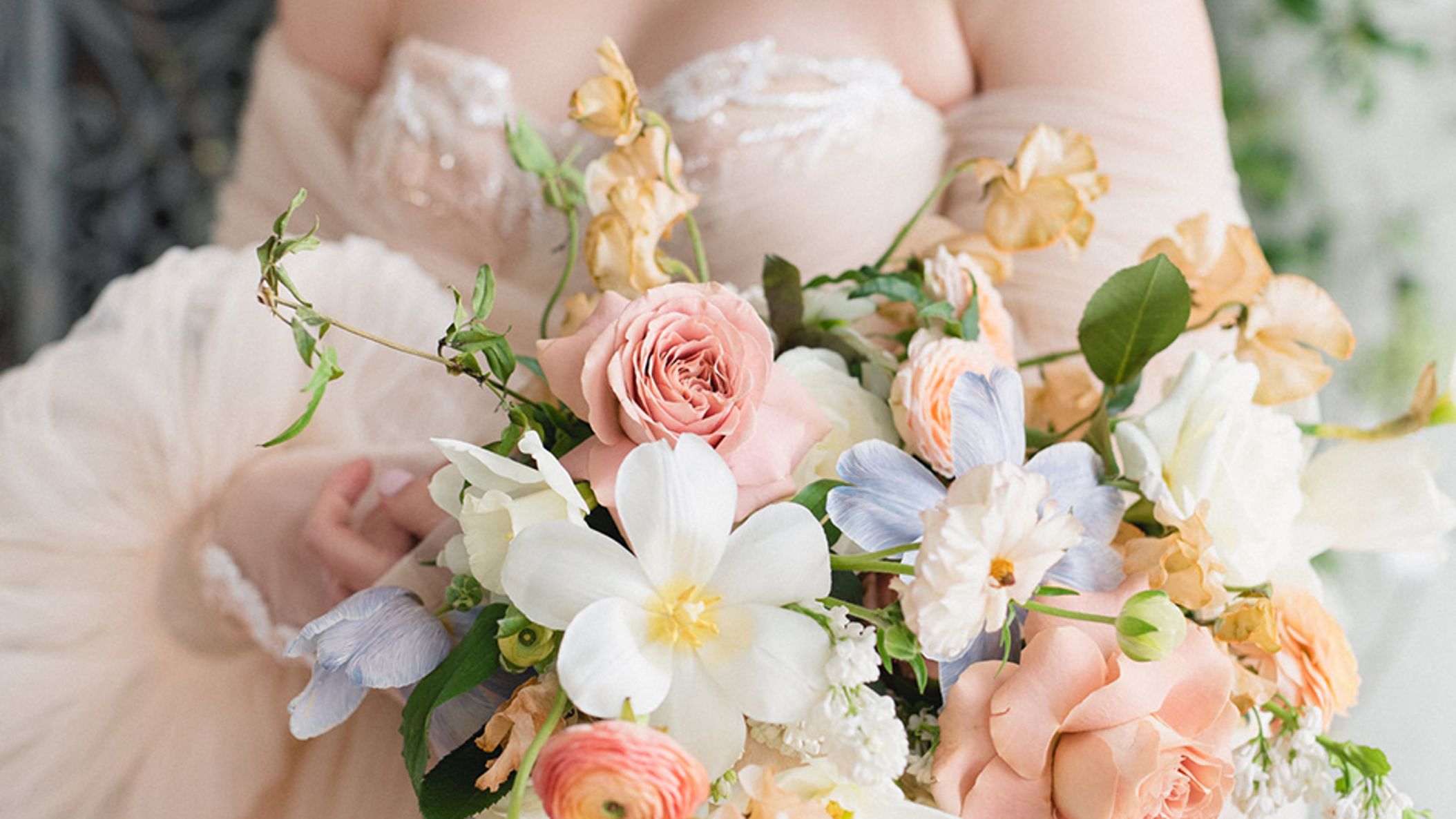 Minnesota_Bride/2021/Bavaria_Downs/intimate-spring-wedding-bavaria-downs-14.jpg