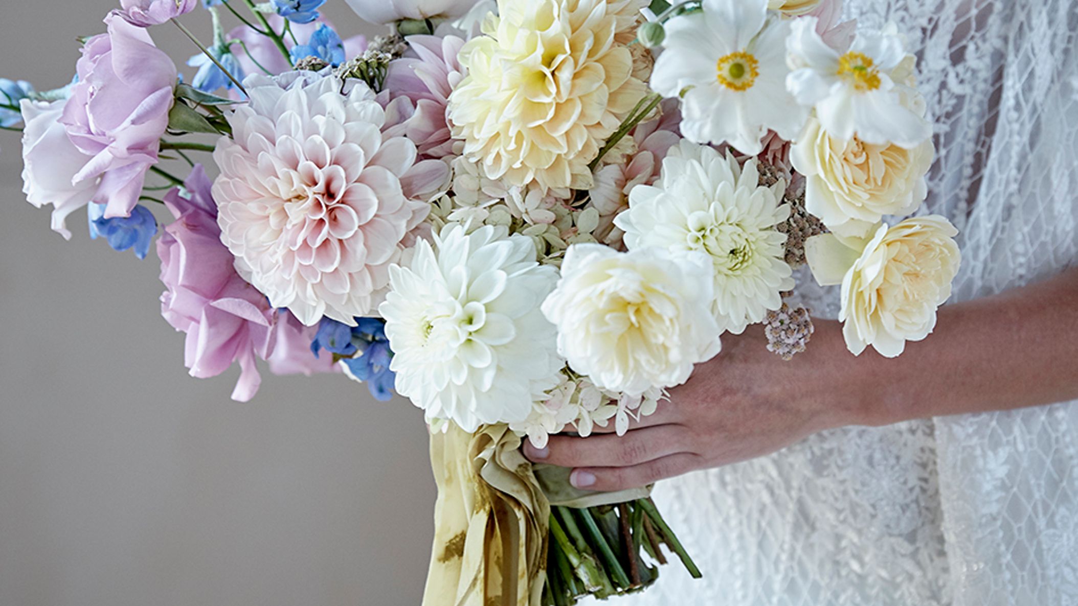 Minnesota_Bride/2021/Bohemian/MNBR_ss2021_Flowers_TC_04051.jpg