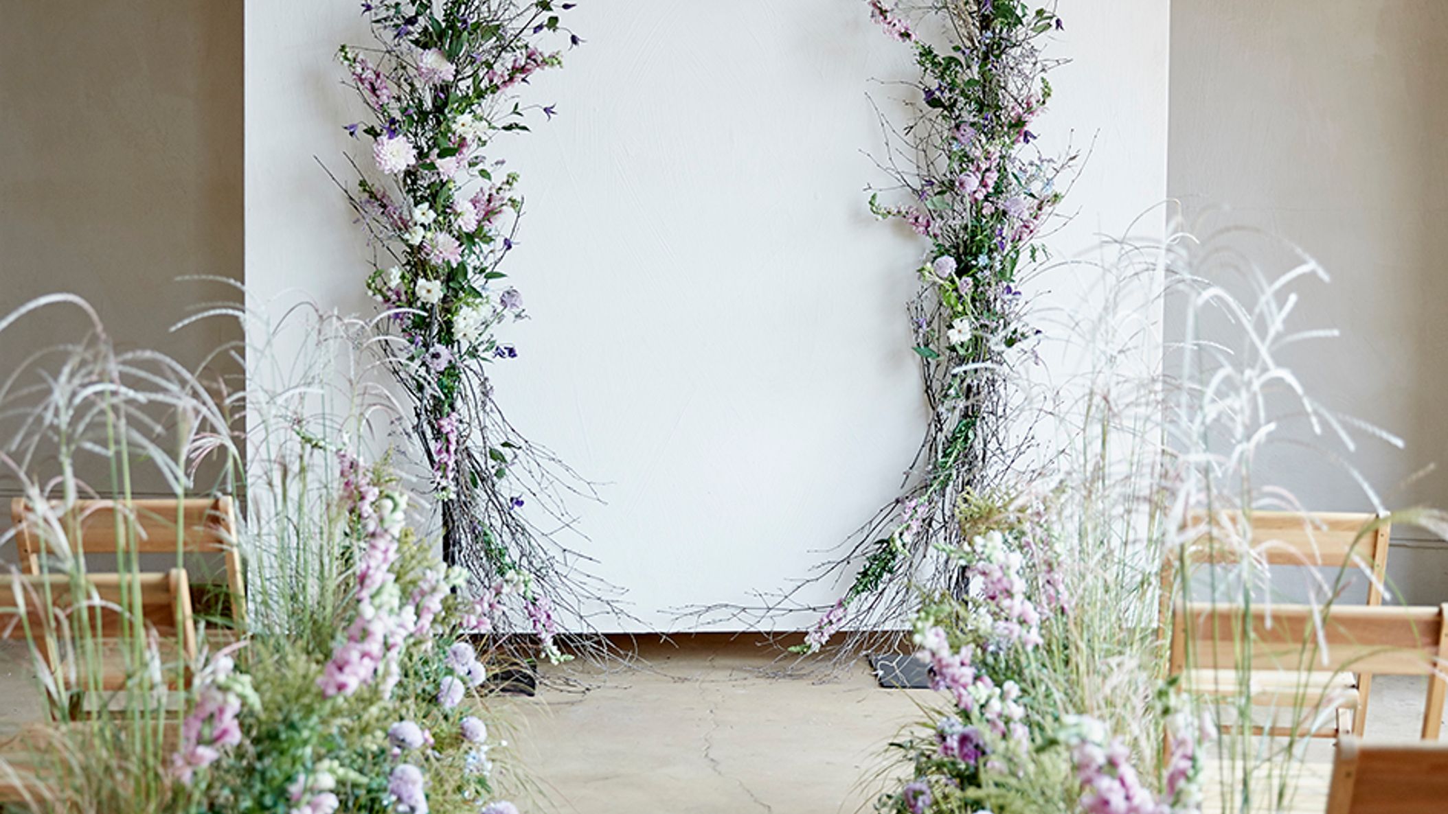 Minnesota_Bride/2021/Bohemian/MNBR_ss2021_Flowers_TC_04248.jpg