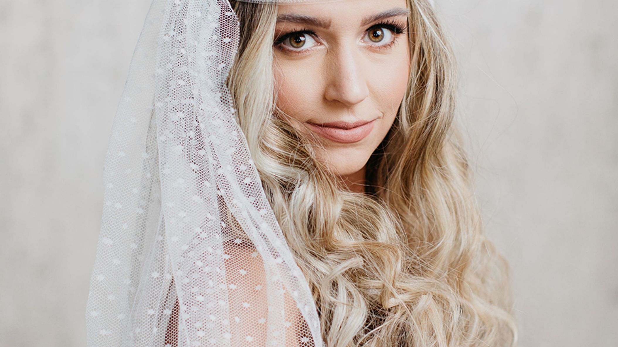 Nebraska_Bride/Flower_Power/NWD-2020-55.jpg