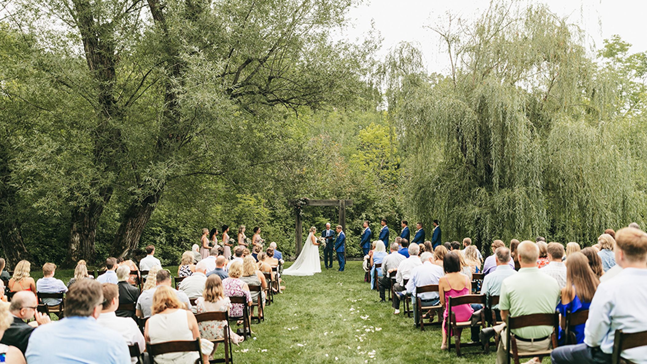 Minnesota_Bride/2021/Rachel_Evan/Rachel+EvanWeddingxCreeksideFarmxCacieCarrollPhotography-319.jpg